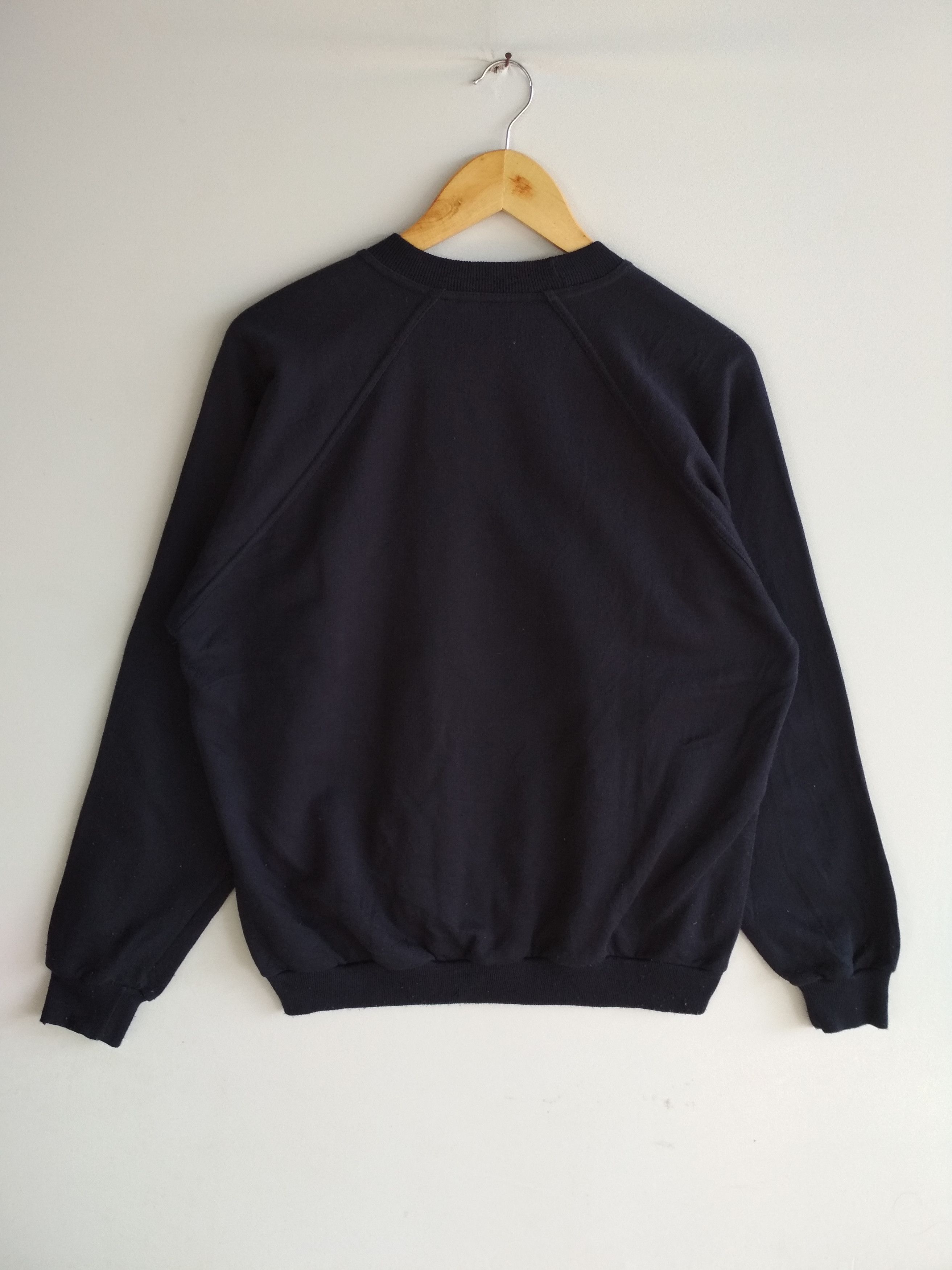 Trussardi VINTAGE TRUSSARDI MADE IN ITALY BIG SPELL OUT SWEATSHIRT Size US L / EU 52-54 / 3 - 5 Thumbnail