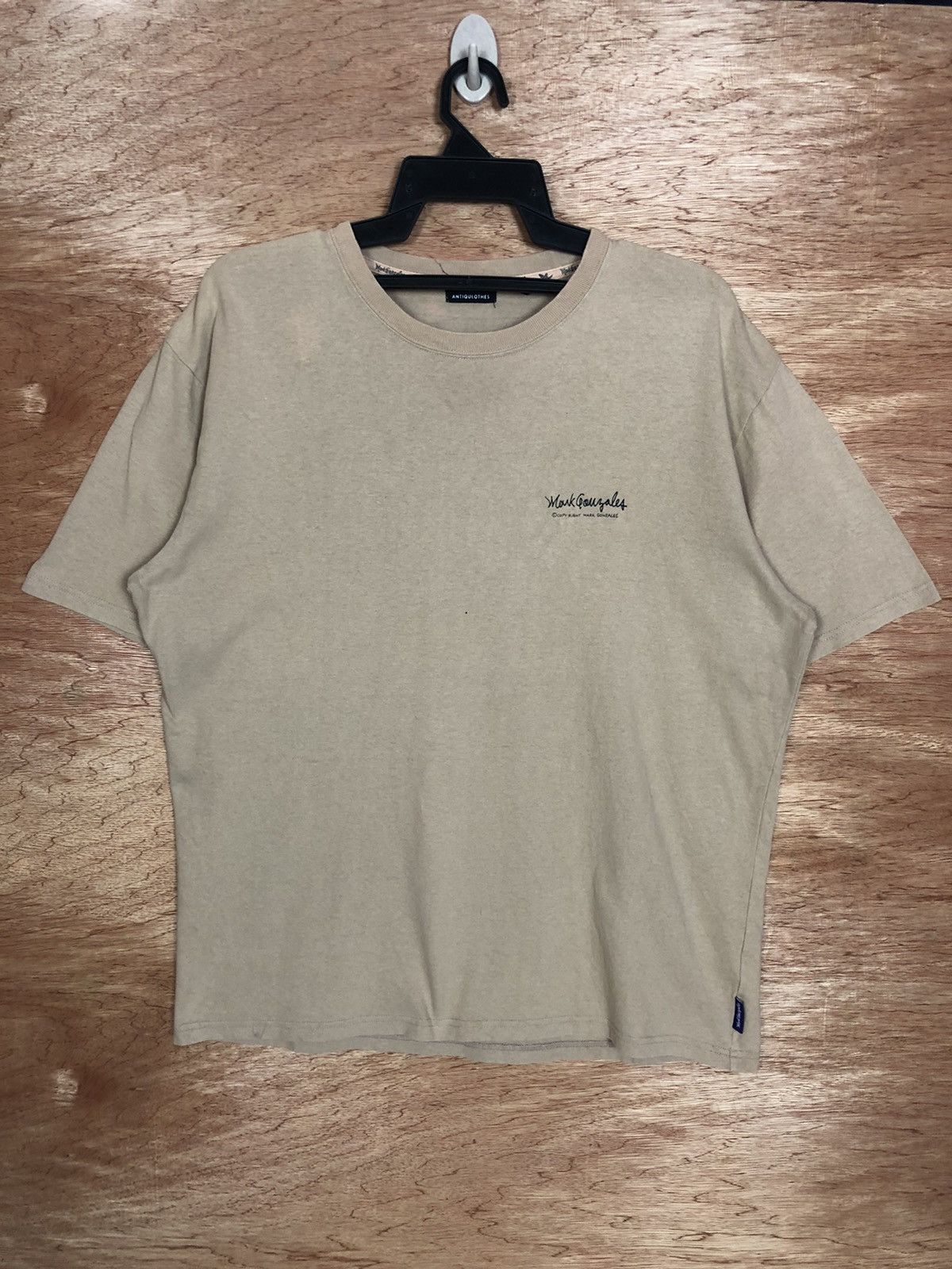 Japanese Brand Mark Gonzales With Antiqulothes Overprint Design Size US L / EU 52-54 / 3 - 2 Preview