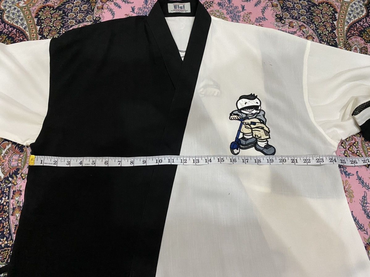 Japanese Brand Haori Kimono Cardigan Embroidery Boy On Scooter Logo Size US XL / EU 56 / 4 - 17 Thumbnail