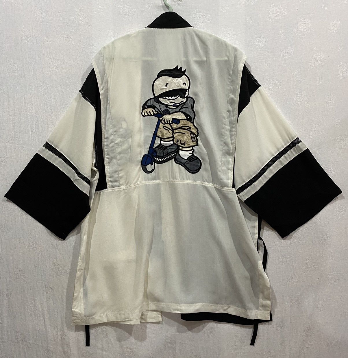 Haori Kimono Cardigan Embroidery Boy On Scooter Logo