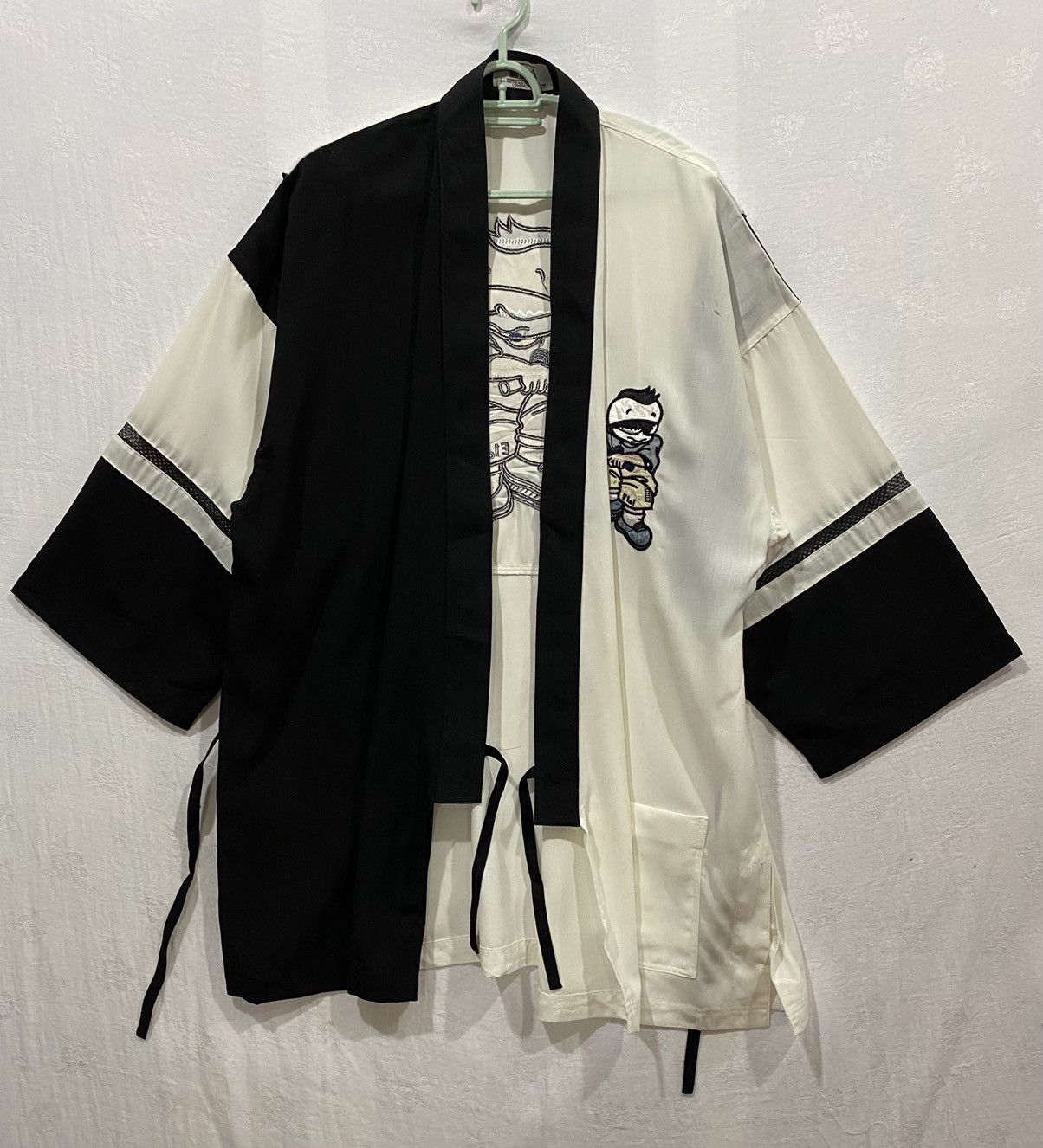 Japanese Brand Haori Kimono Cardigan Embroidery Boy On Scooter Logo Size US XL / EU 56 / 4 - 4 Thumbnail