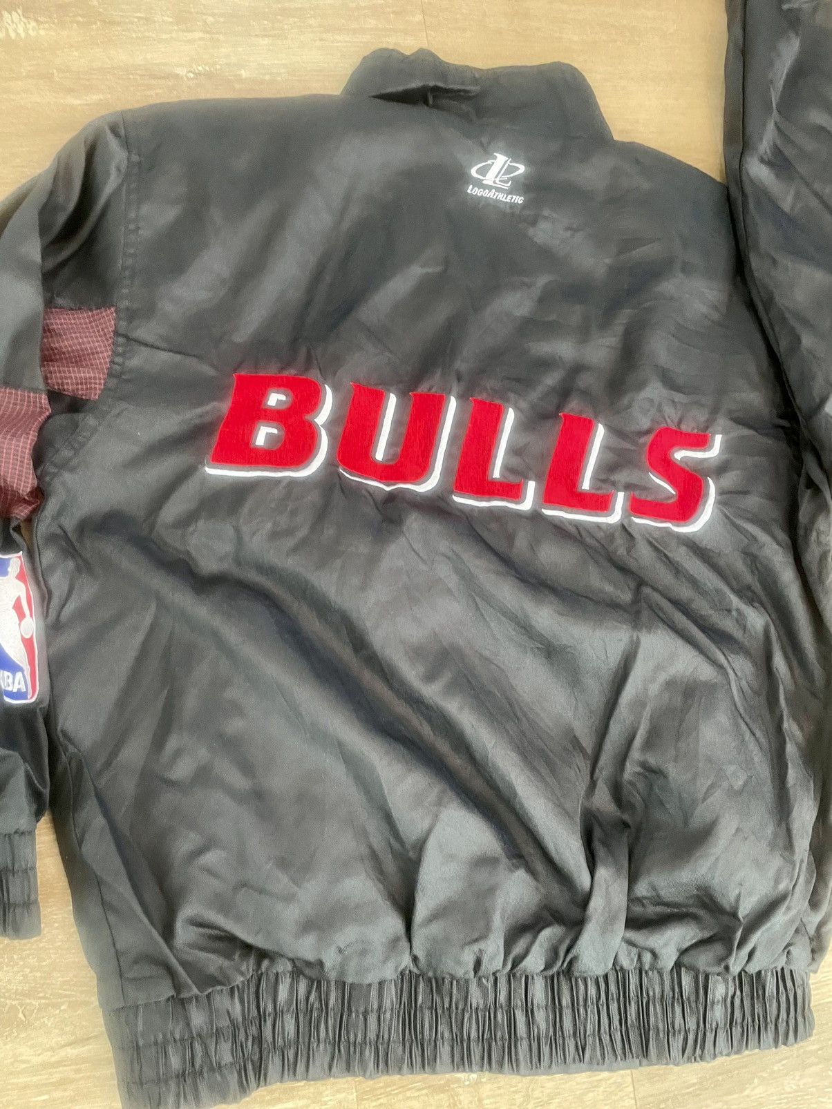 Logo Athletic CHICAGO BULLS x NBA Vintage 2000s Mutli Patch Black Jacket Size US M / EU 48-50 / 2 - 5 Thumbnail