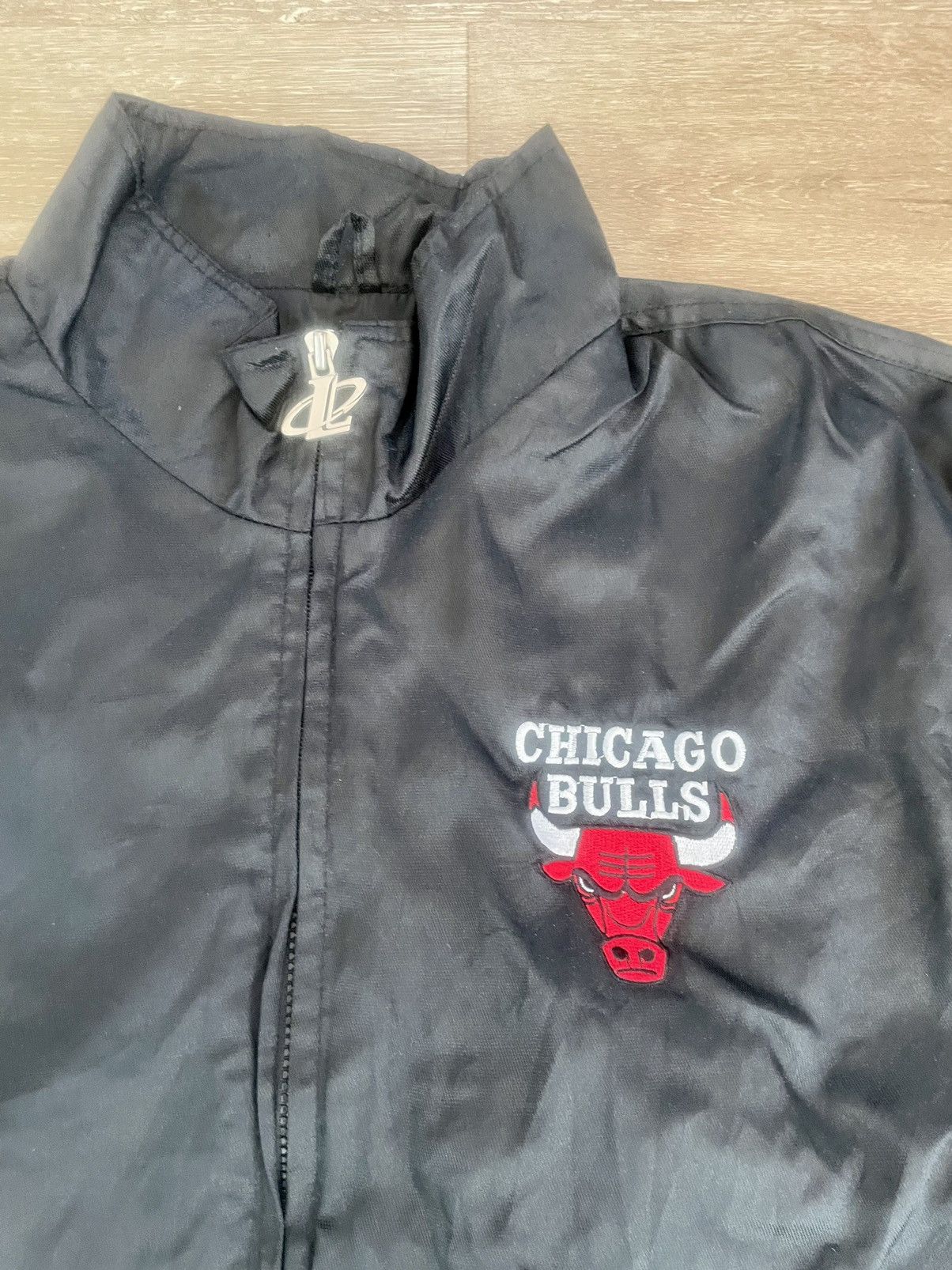 Logo Athletic CHICAGO BULLS x NBA Vintage 2000s Mutli Patch Black Jacket Size US M / EU 48-50 / 2 - 3 Thumbnail