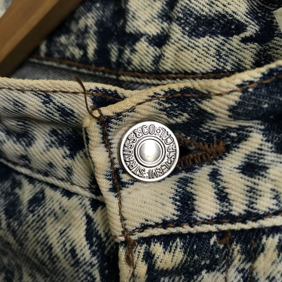 Levi's Vintage 90’s Levis Acid Wash Denim Jeans Size US 26 / EU 42 - 4 Thumbnail