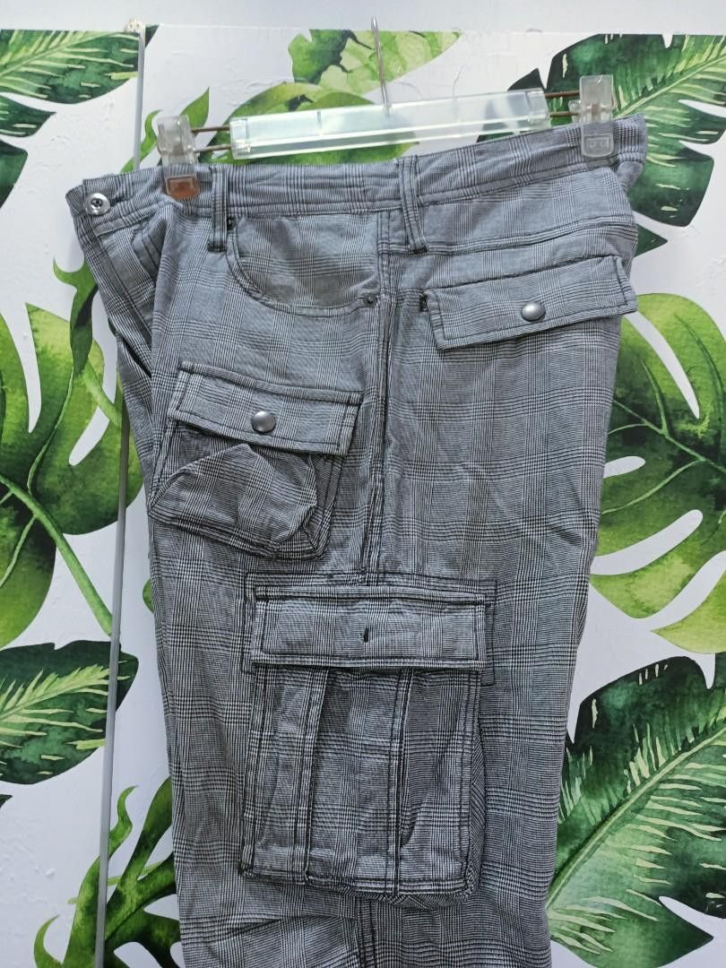 Japanese Brand Multipocket checkered cargo pants Size US 32 / EU 48 - 6 Thumbnail