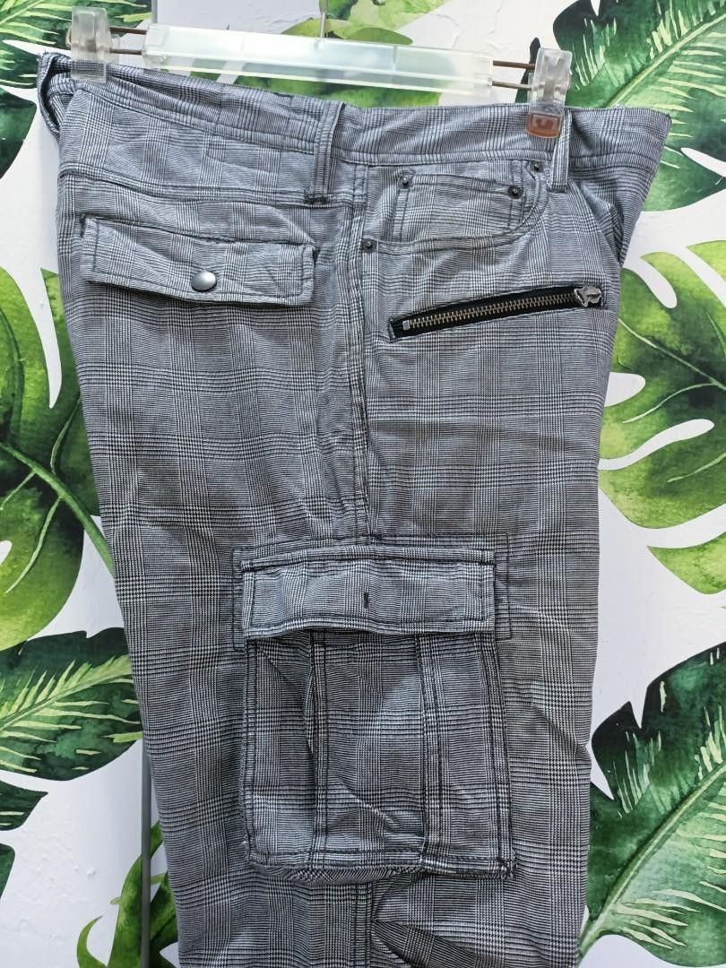 Japanese Brand Multipocket checkered cargo pants Size US 32 / EU 48 - 8 Thumbnail