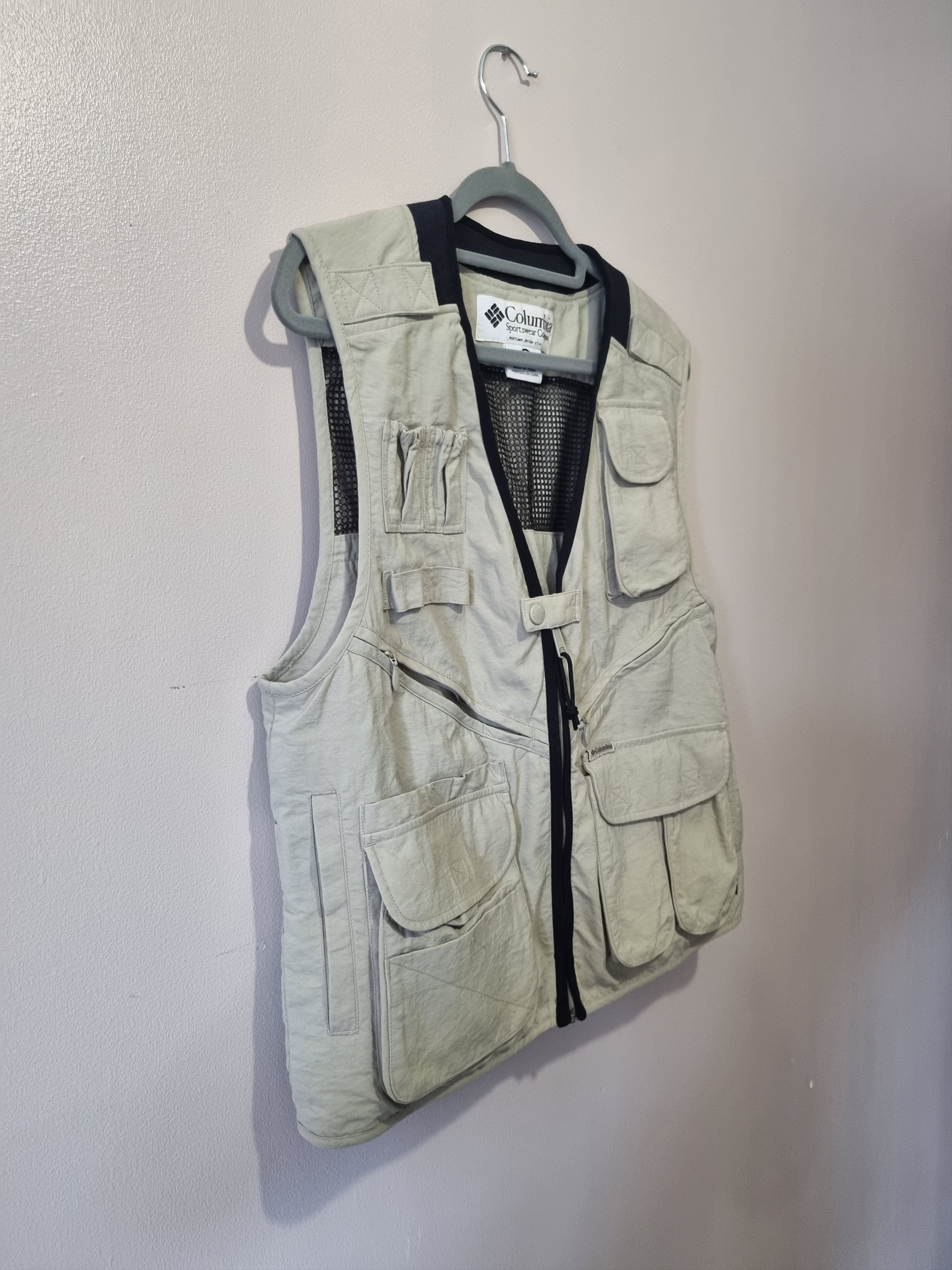 Columbia Columbia Sportswear Vintage Vest Light Khaki Size US S / EU 44-46 / 1 - 3 Thumbnail