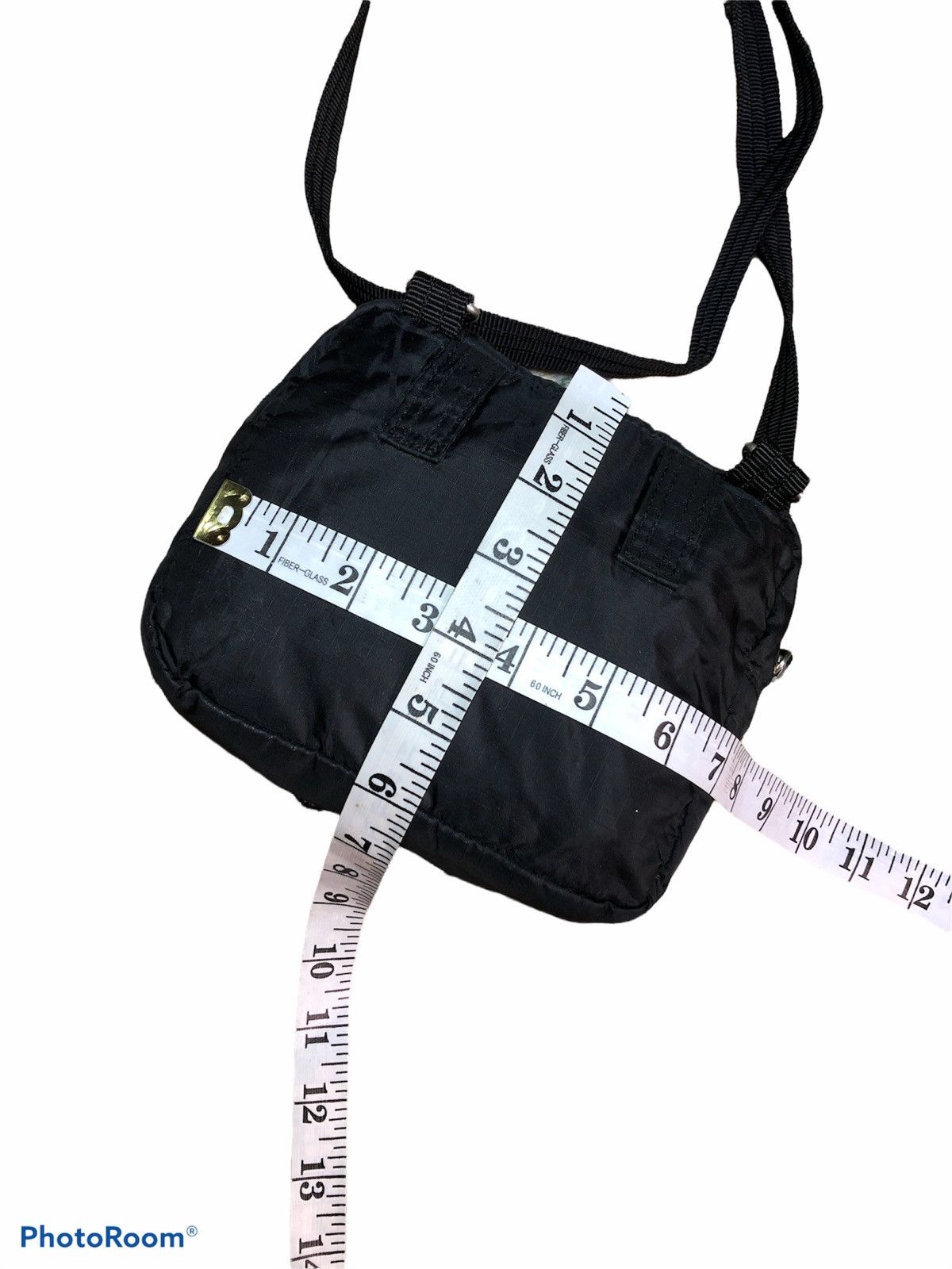 Uniqlo × Vintage VINTAGE UNIQLO CROSSBODY SLINGBAG Size ONE SIZE - 8 Thumbnail