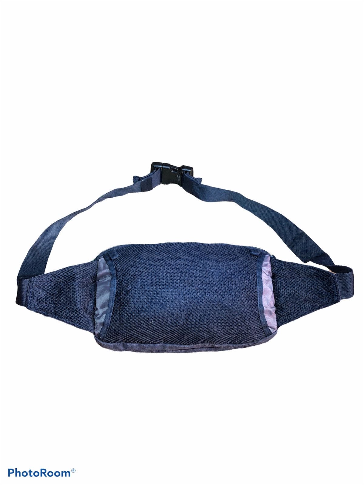Uniqlo UNIQLO FADED BLUE FANNY PACK Size ONE SIZE - 2 Thumbnail