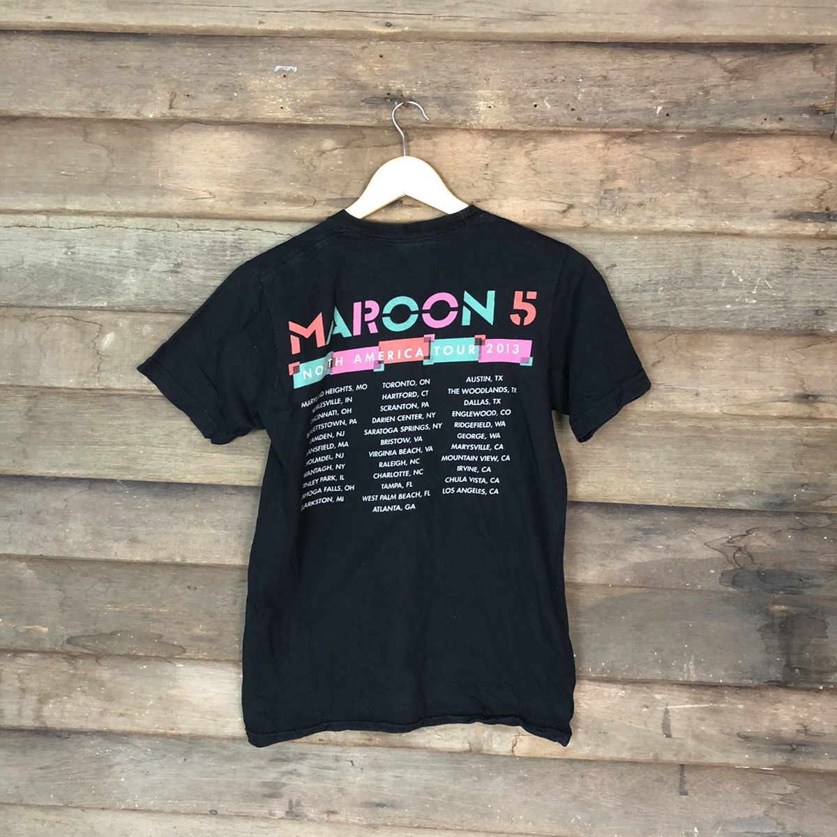Band Tees DLL Maroon 5 band tee Black #2097 Size US S / EU 44-46 / 1 - 7 Thumbnail