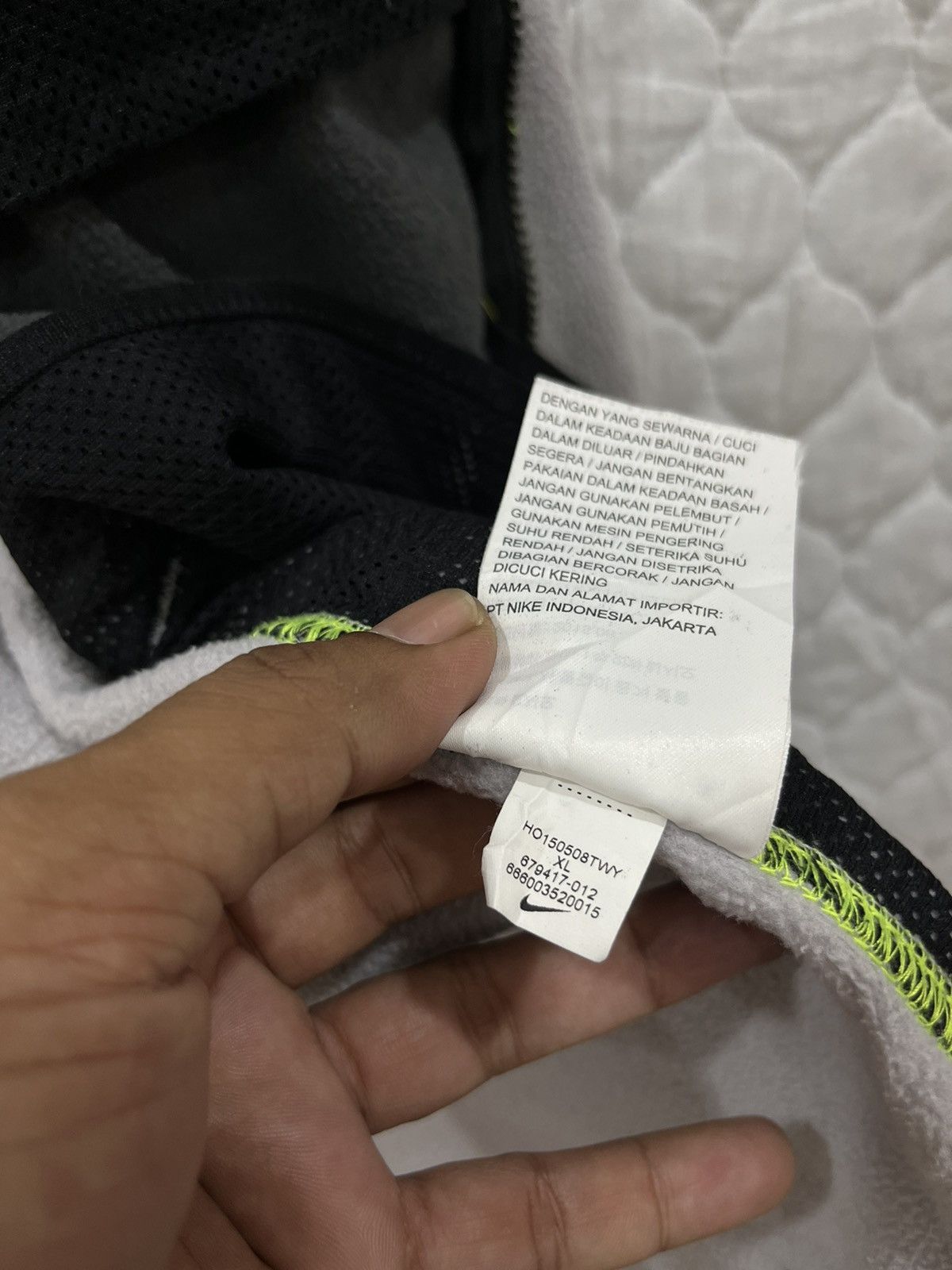Nike (ii). NIKE HOODIE JACKET Size US M / EU 48-50 / 2 - 7 Thumbnail