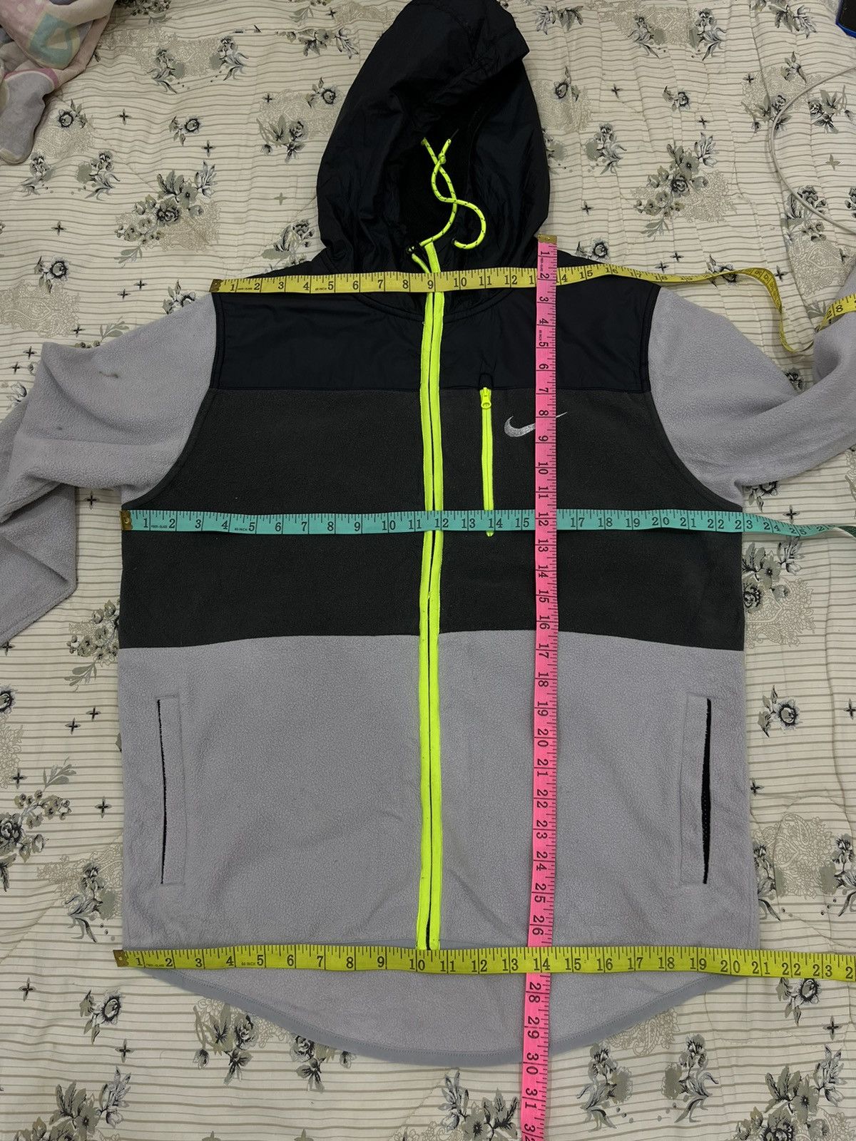 Nike (ii). NIKE HOODIE JACKET Size US M / EU 48-50 / 2 - 12 Thumbnail