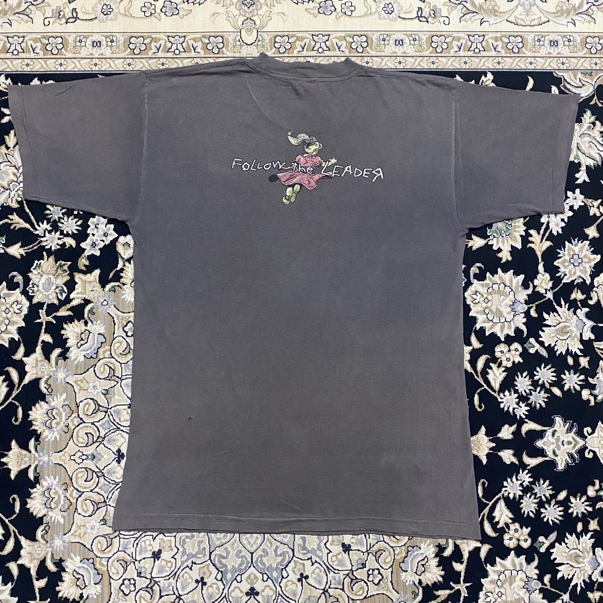 Band Tees ©️1998 KORN Shirt Distressed 'Follow The Leader Size US L / EU 52-54 / 3 - 10 Thumbnail