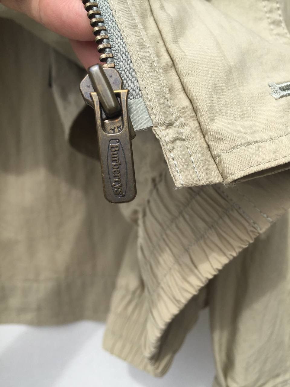 Burberry × Vintage Vintage Burberrys Light Jacket Size US M / EU 48-50 / 2 - 6 Thumbnail