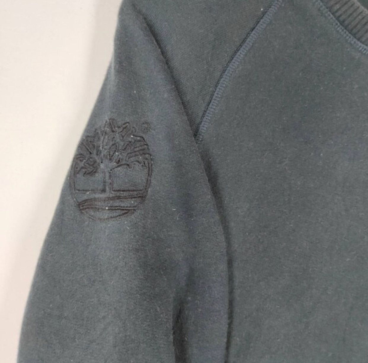 Timberland Rare! TIMBERLAND Big Embroidery Logo on Sleeve Sweatshirt Size US M / EU 48-50 / 2 - 2 Thumbnail