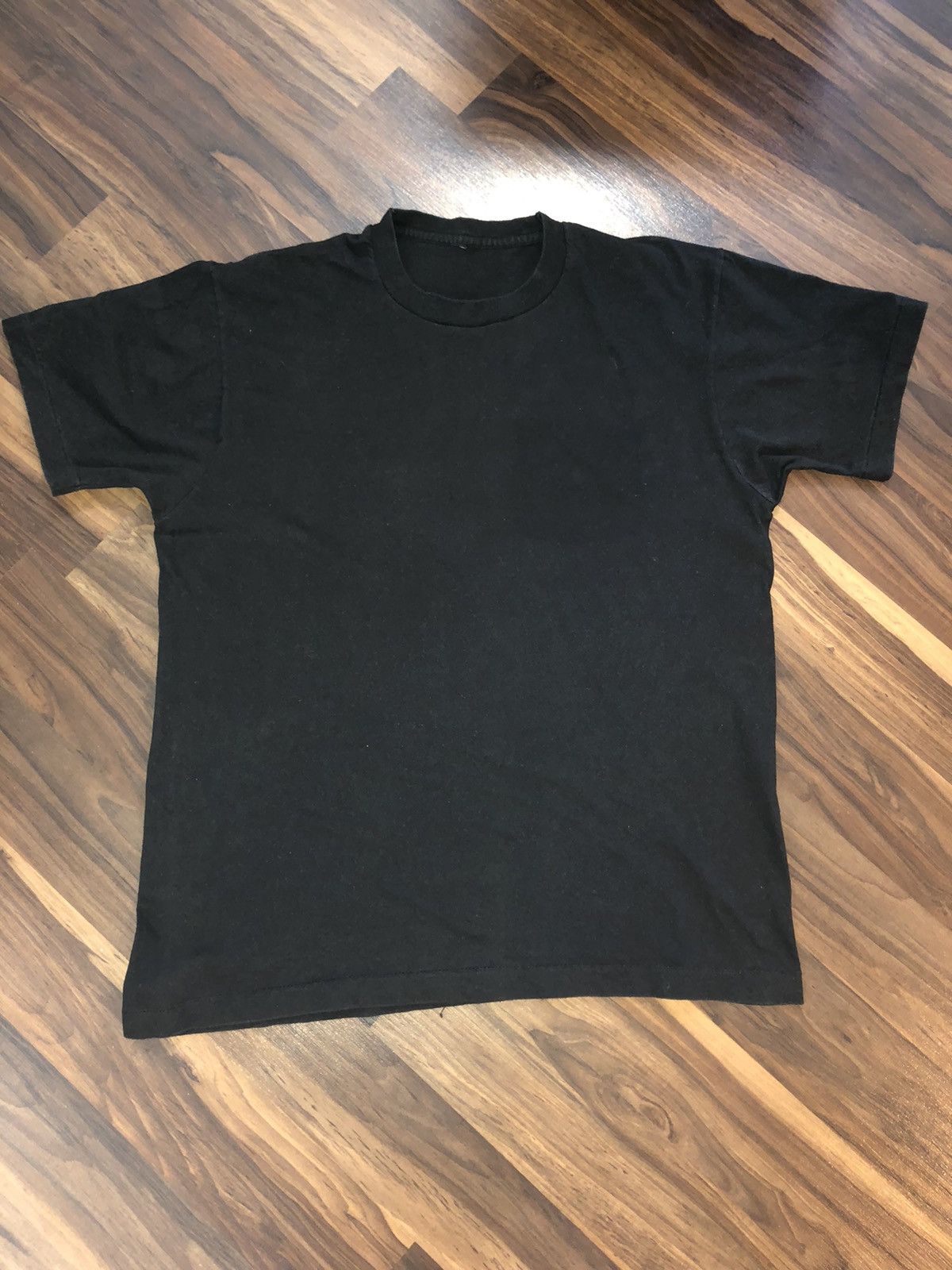 Japanese Brand Single Stitch Vtg FADE TO GREY Blank Tee Size XL Size US XL / EU 56 / 4 - 1 Thumbnail
