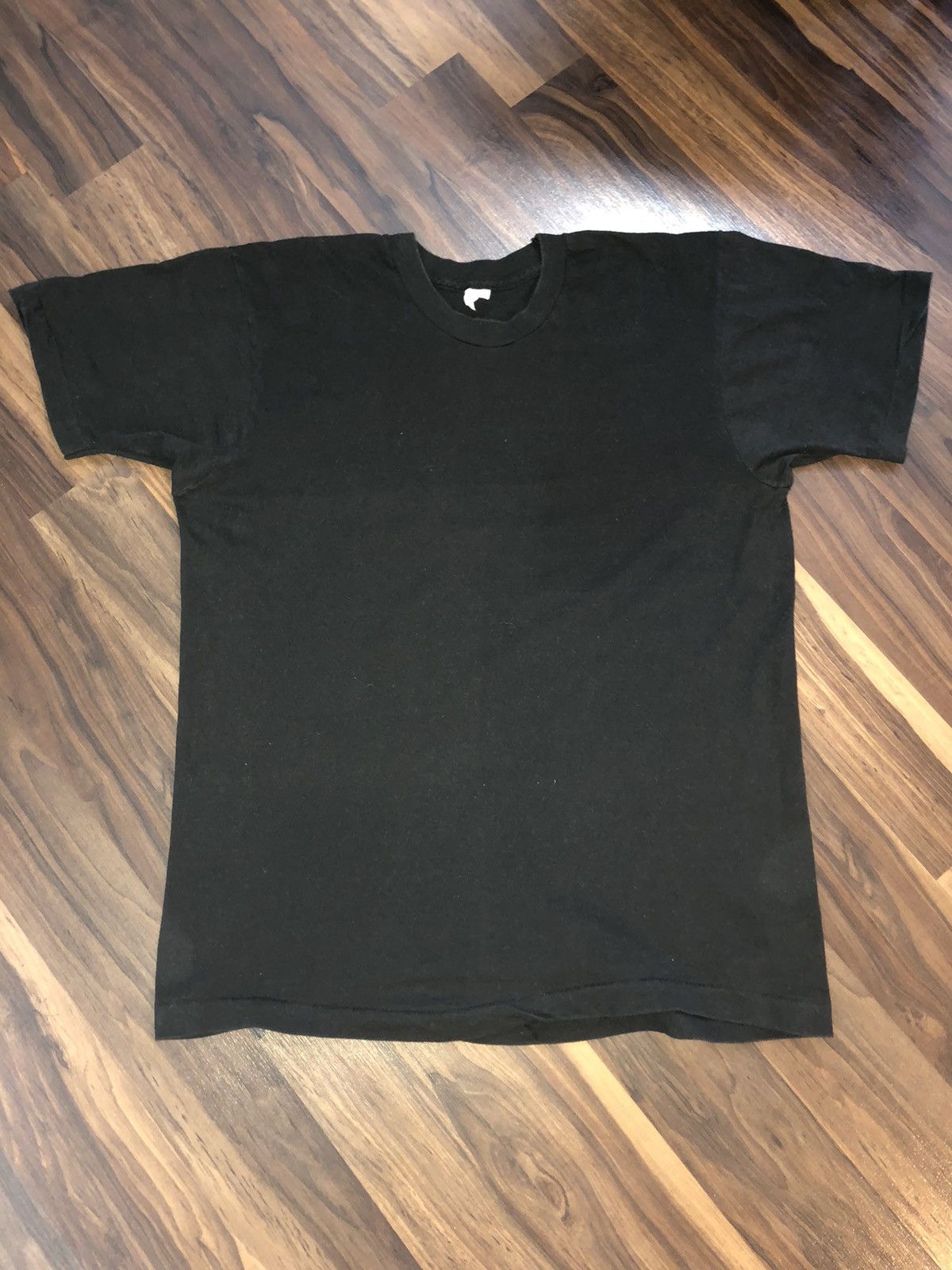 Japanese Brand Single Stitch Vtg FADE TO GREY Blank Tee Size Large Size US L / EU 52-54 / 3 - 1 Thumbnail
