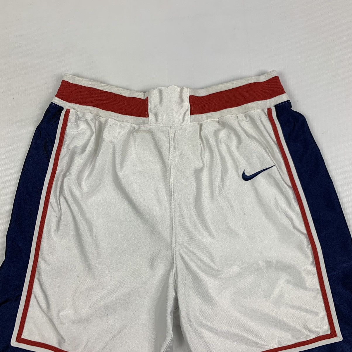 Nike Vintage Nike Short Pants Size US 30 / EU 46 - 2 Thumbnail