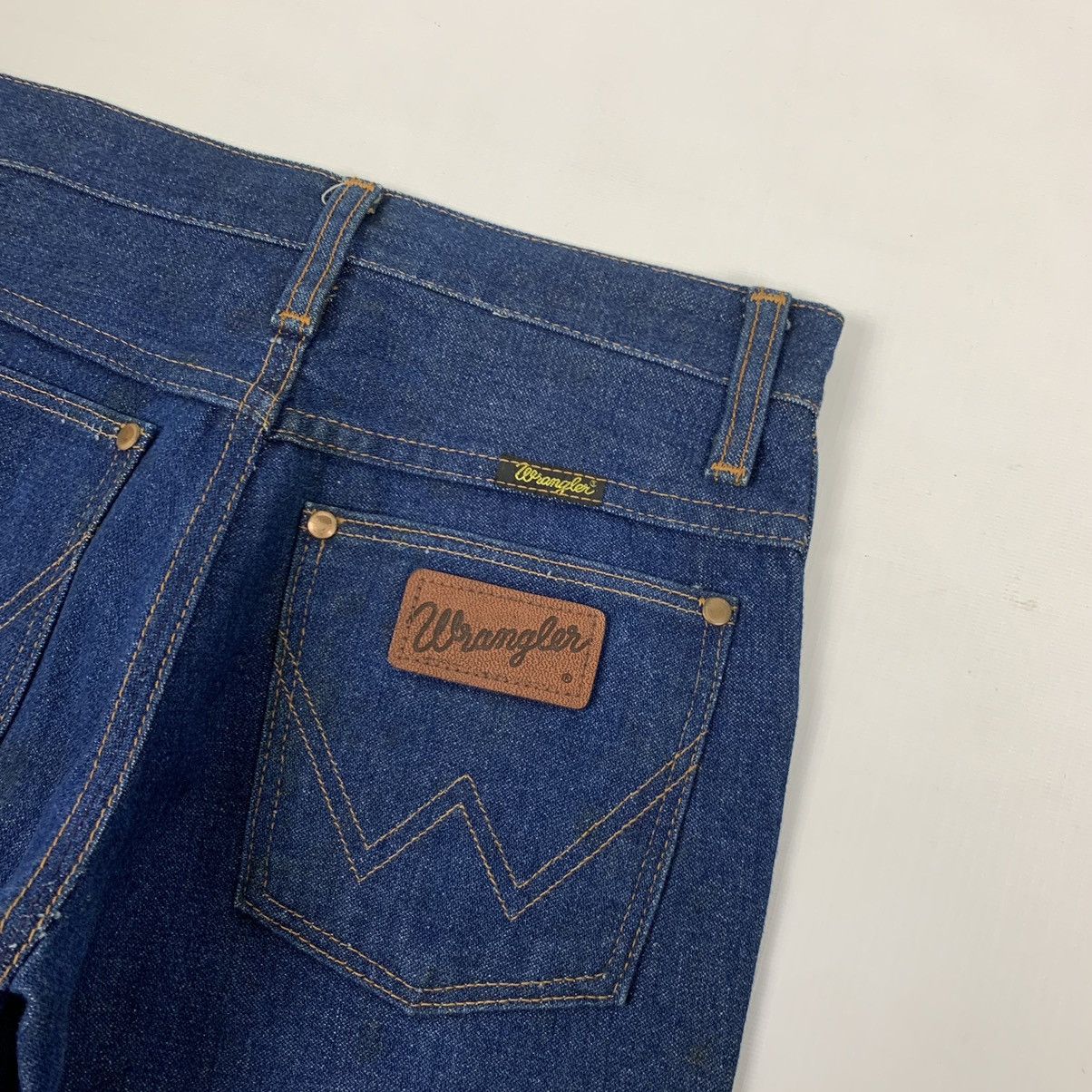 Vintage Vintage Wrangler Boot cut Denim Jeans Pants Size US 26 / EU 42 - 8 Thumbnail