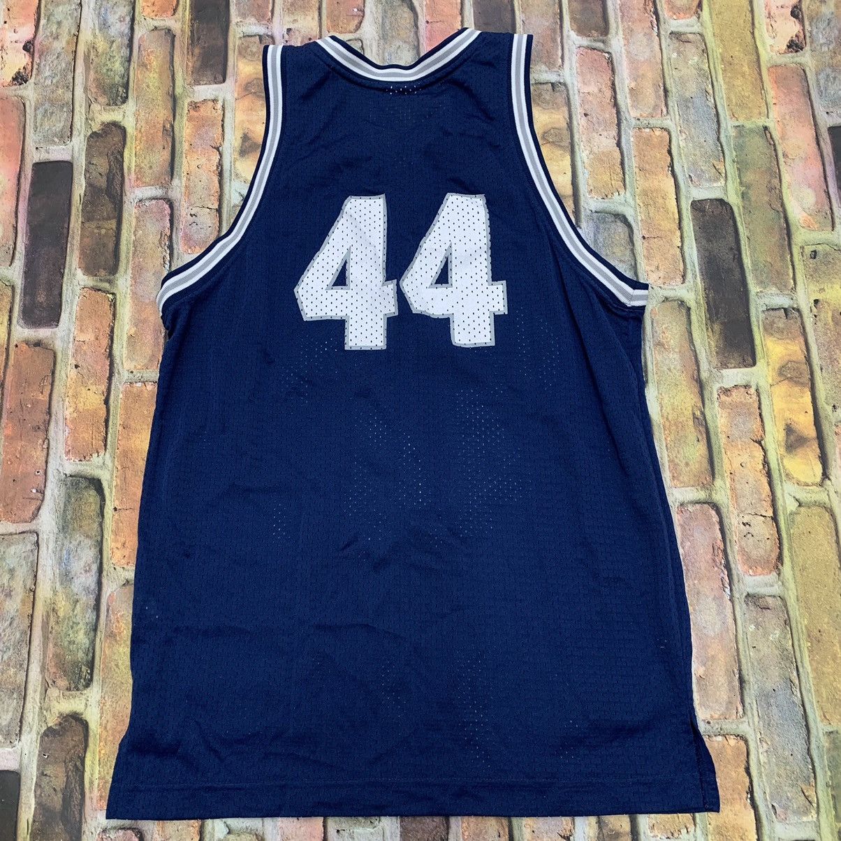 NCAA × Starter × Vintage Vintage Georgetown Hoyas jersey Size US S / EU 44-46 / 1 - 2 Thumbnail
