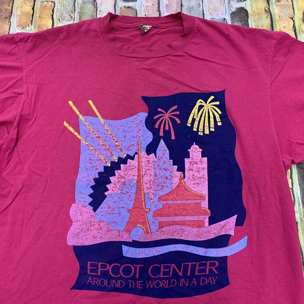 Disney × Vintage Vintage Epcot tee Size US XL / EU 56 / 4 - 3 Thumbnail