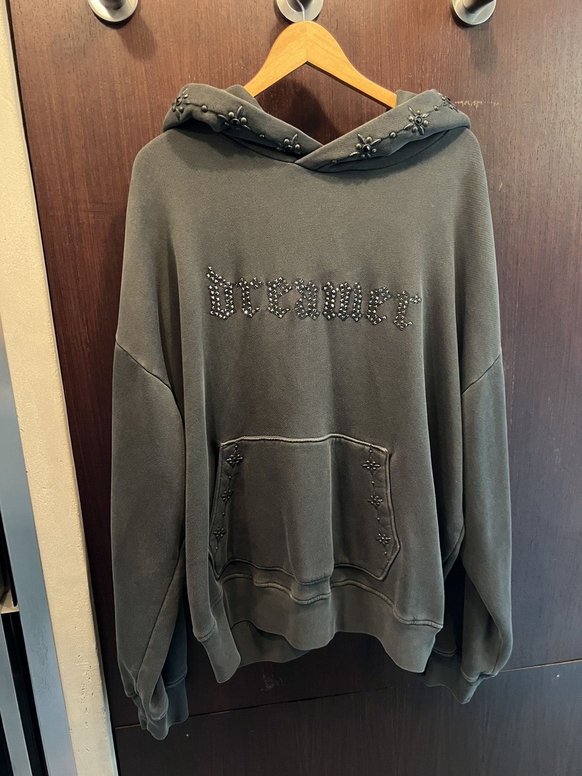 Amiri best sale dreamer hoodie