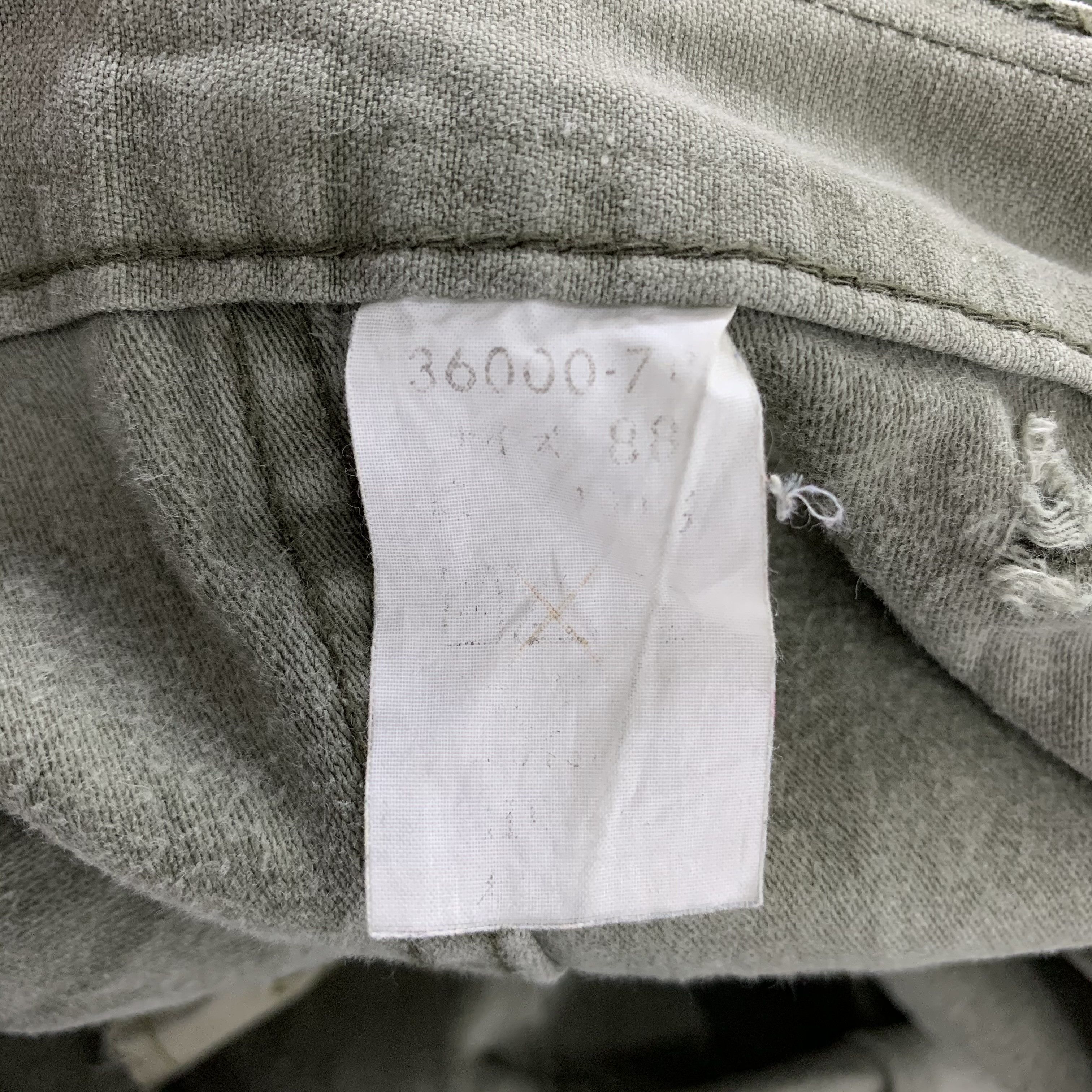 Japanese Brand × Vintage Vintage Cargo Pants / Military / Tactical Pants size 33 Size US 33 - 11 Thumbnail