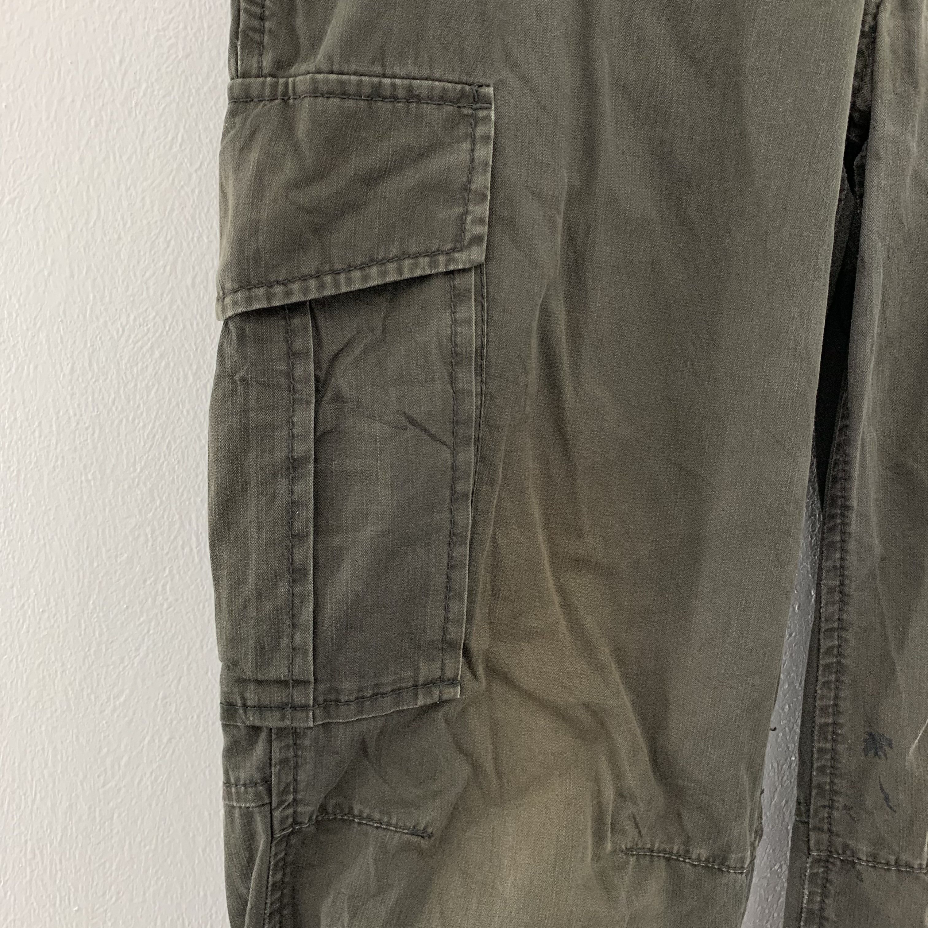 Japanese Brand × Takeo Kikuchi × Vintage Takeo Kikuchi Cargo Pants / Tactical Pants size 31 Size US 31 - 5 Thumbnail