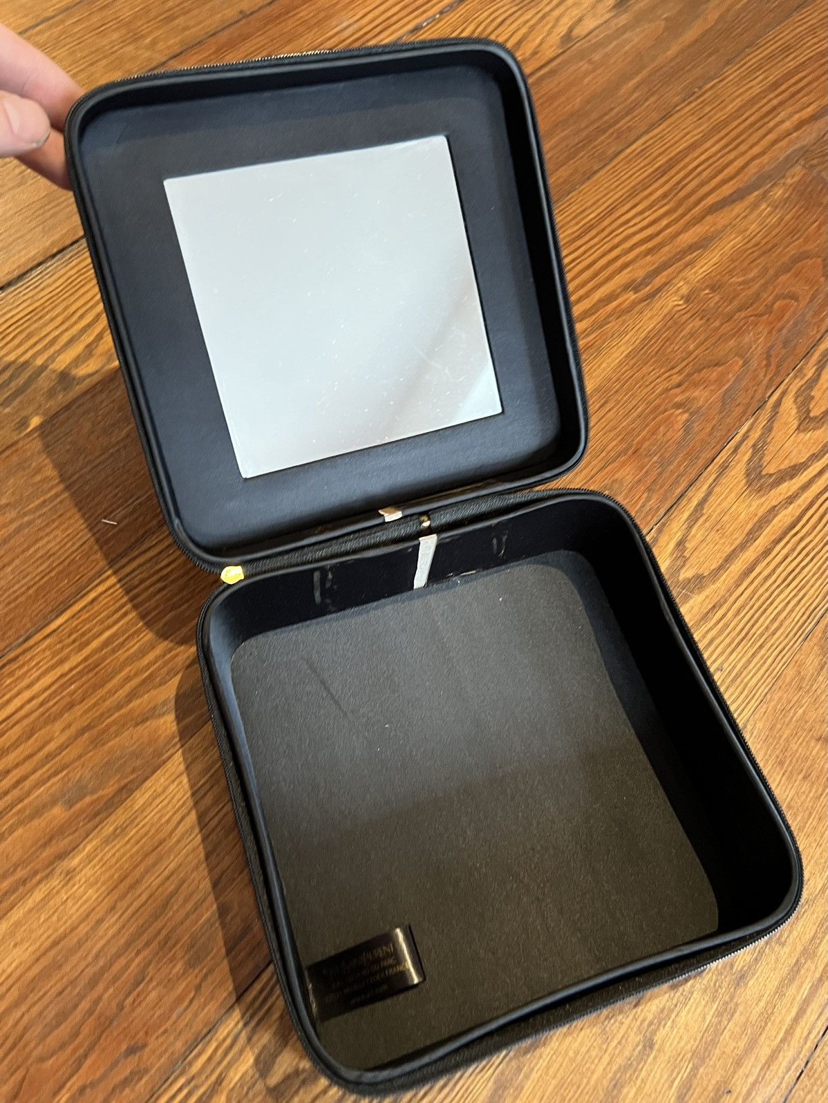Yves Saint Laurent YSL Cosmetic Case Jewelry Box Size ONE SIZE - 2 Thumbnail