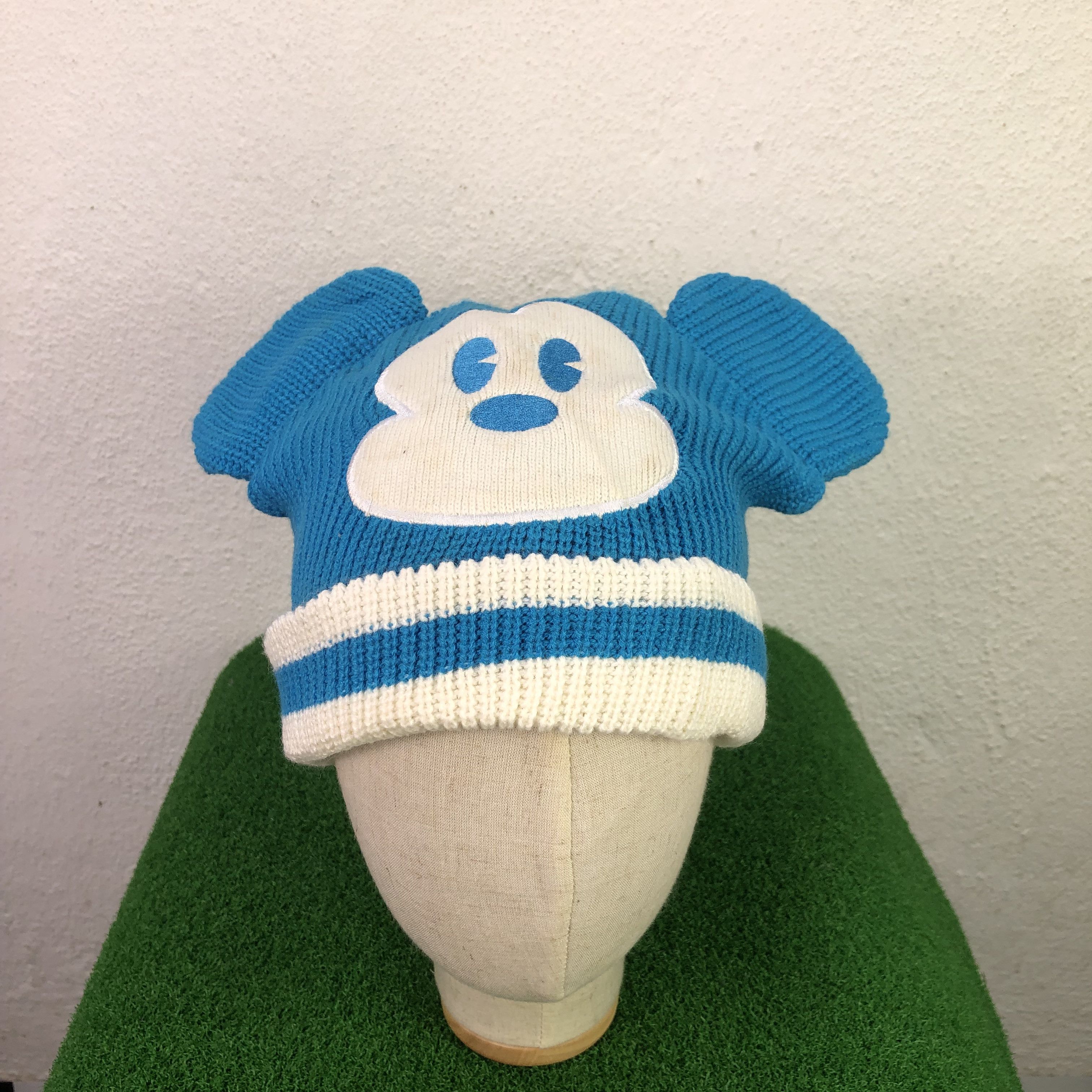 Disney × Vintage Vintage Disney Mickey Mouse Beanie Hat Size ONE SIZE - 1 Thumbnail