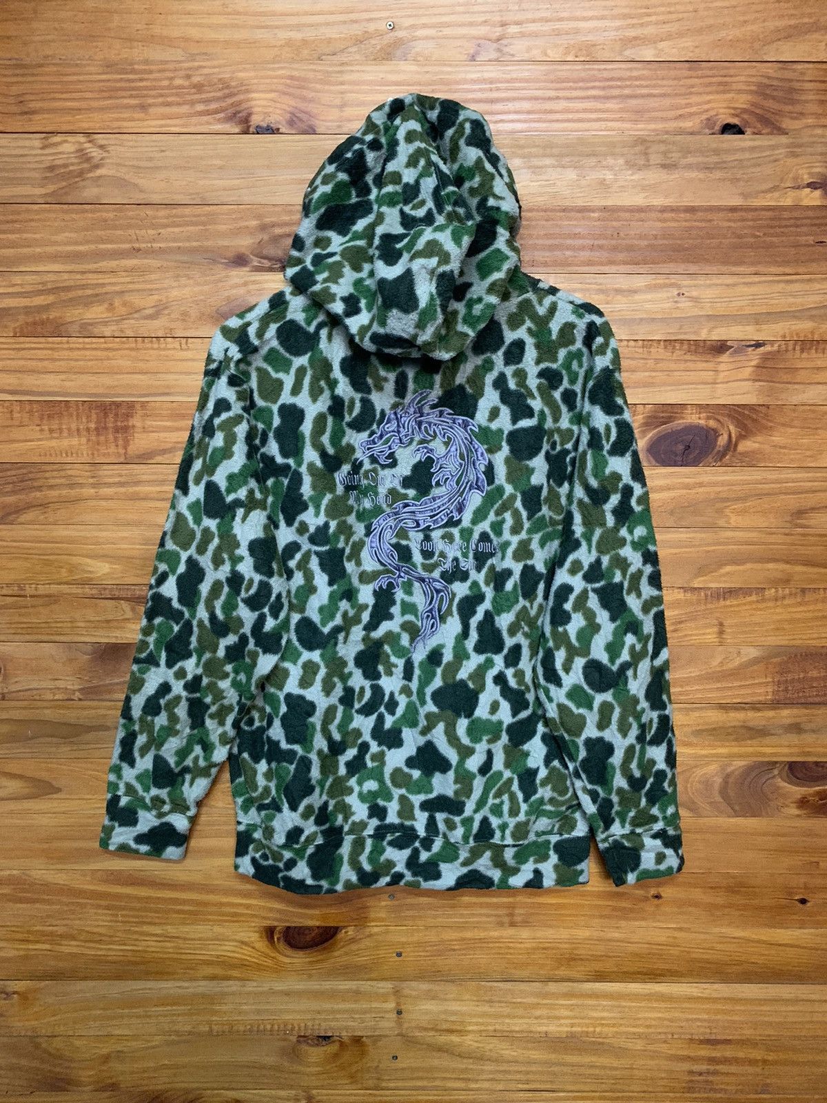 Japanese Brand × Vintage Vintage Embroidered Dragon Big Logo Camo Fleece Jacket Size US L / EU 52-54 / 3 - 1 Thumbnail