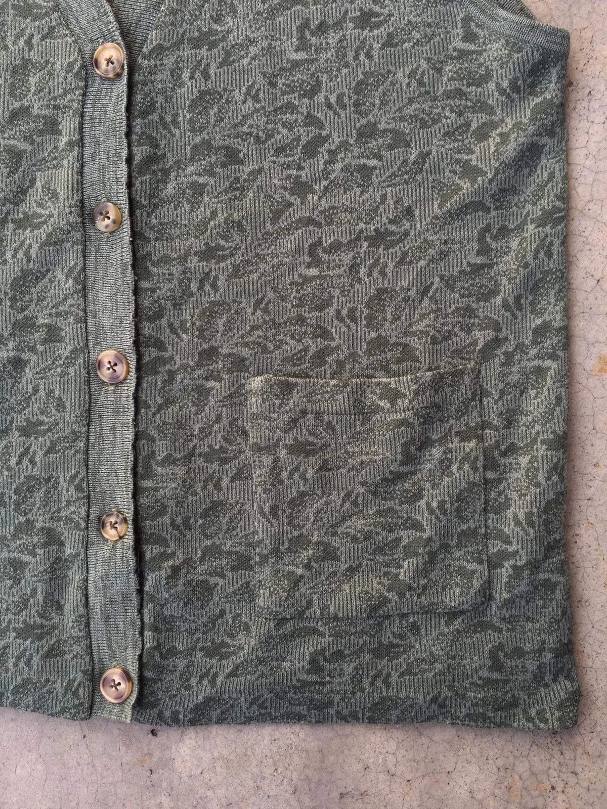 Aran Isles Knitwear × Designer 💥Cardigan Vest EIGHT LEAVES Printed Pullover Knitt Pattern Size US M / EU 48-50 / 2 - 4 Thumbnail