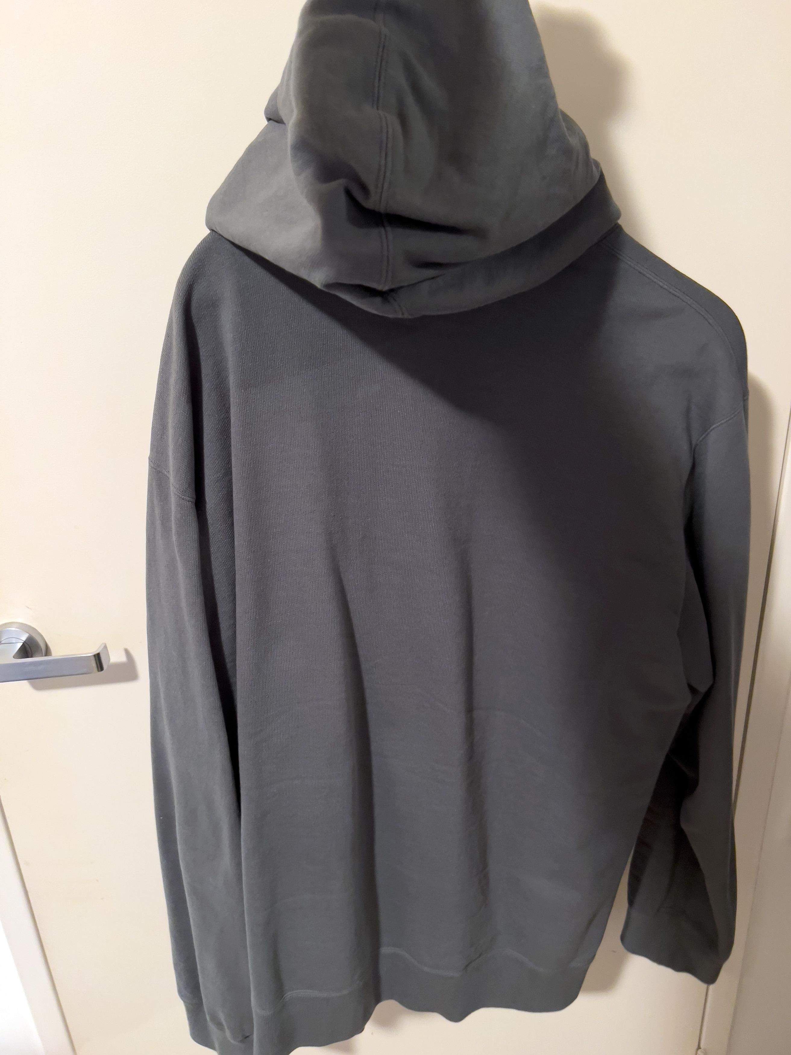 Comme des Garcons CdG HOMME PATCH LOGO ZIP HOODY Size US M / EU 48-50 / 2 - 4 Thumbnail