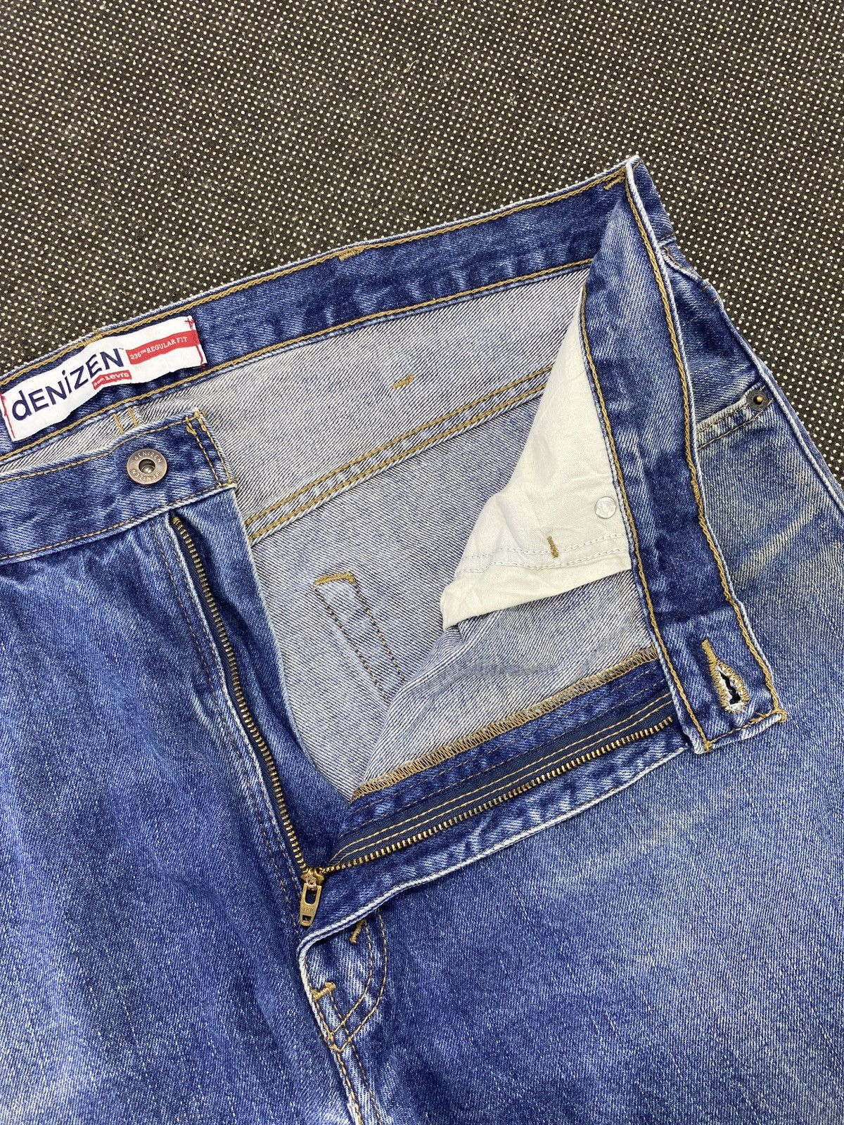 Jean VINTAGE LEVIS DENIZEN BLUE WASH JEANS -J489 Size US 41 - 5 Thumbnail