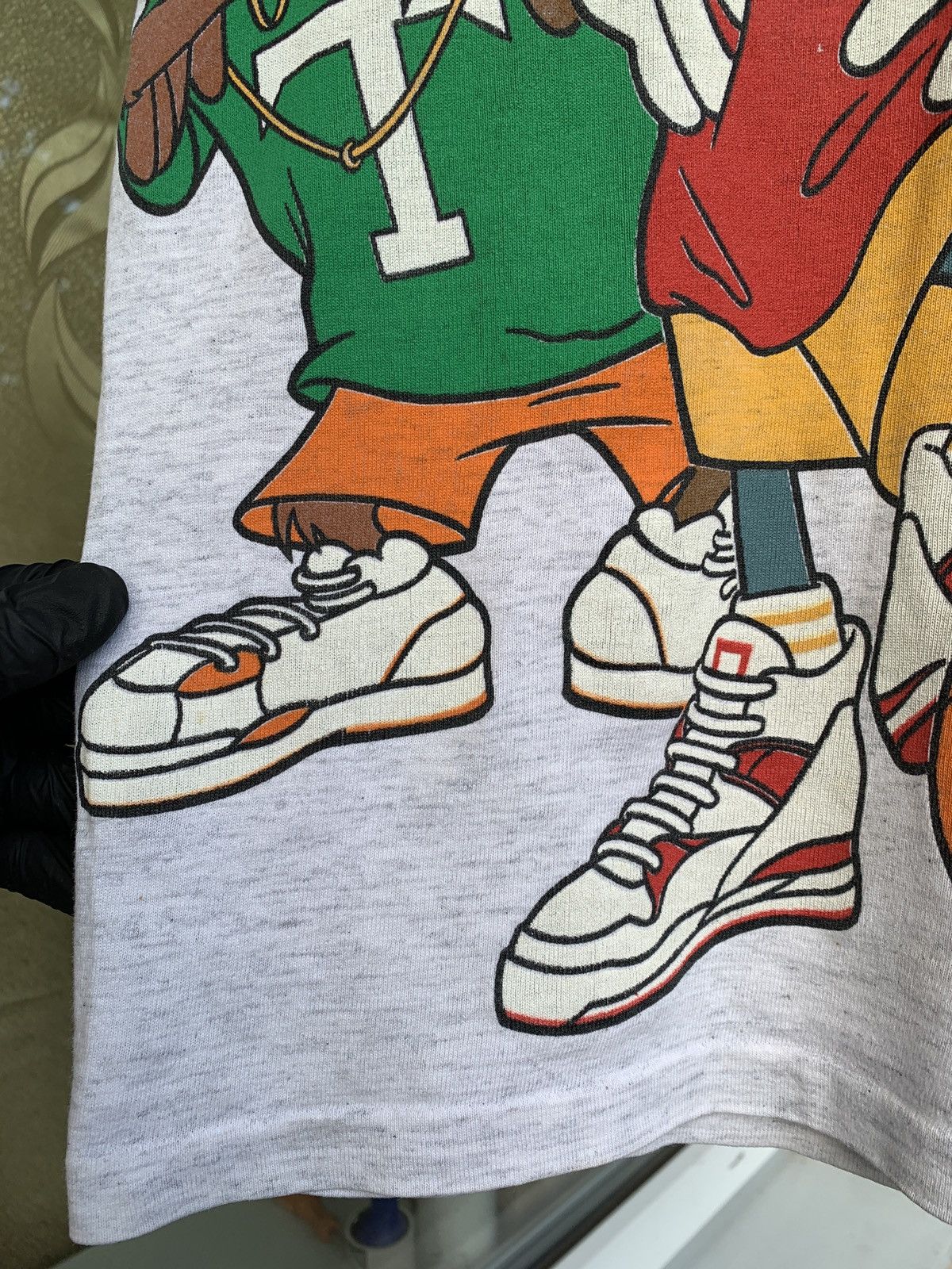 Cartoon Network 1993 Vintage Changes Looney Tunes Rap Style Mirror Print Tee Size US XS / EU 42 / 0 - 8 Thumbnail