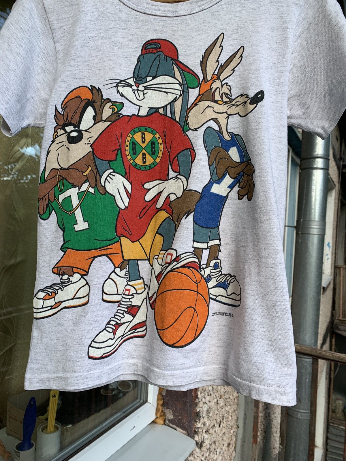 Cartoon Network 1993 Vintage Changes Looney Tunes Rap Style Mirror Print Tee Size US XS / EU 42 / 0 - 4 Thumbnail