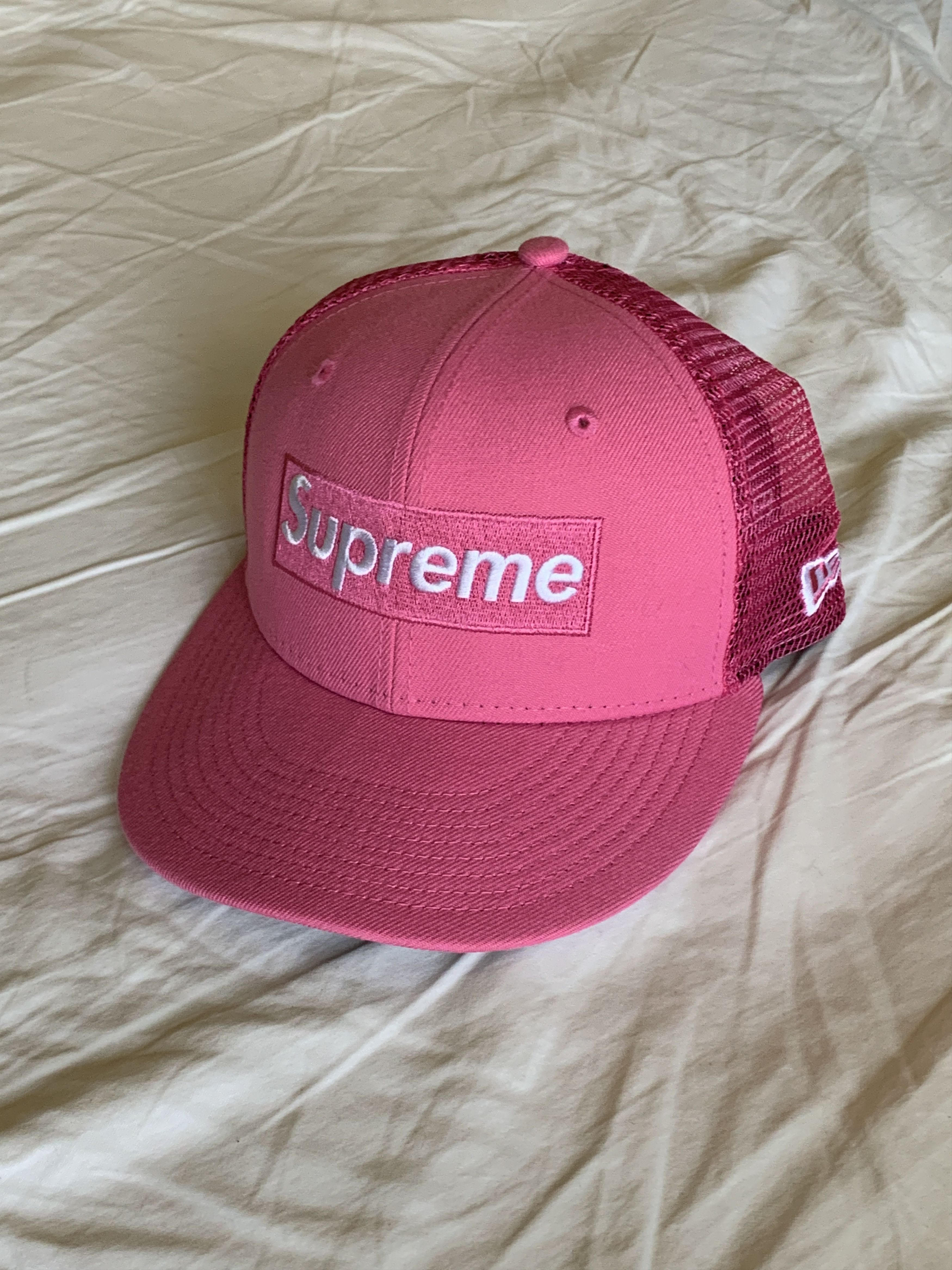 Supreme Box Logo New Era® 7 1/4 | Grailed