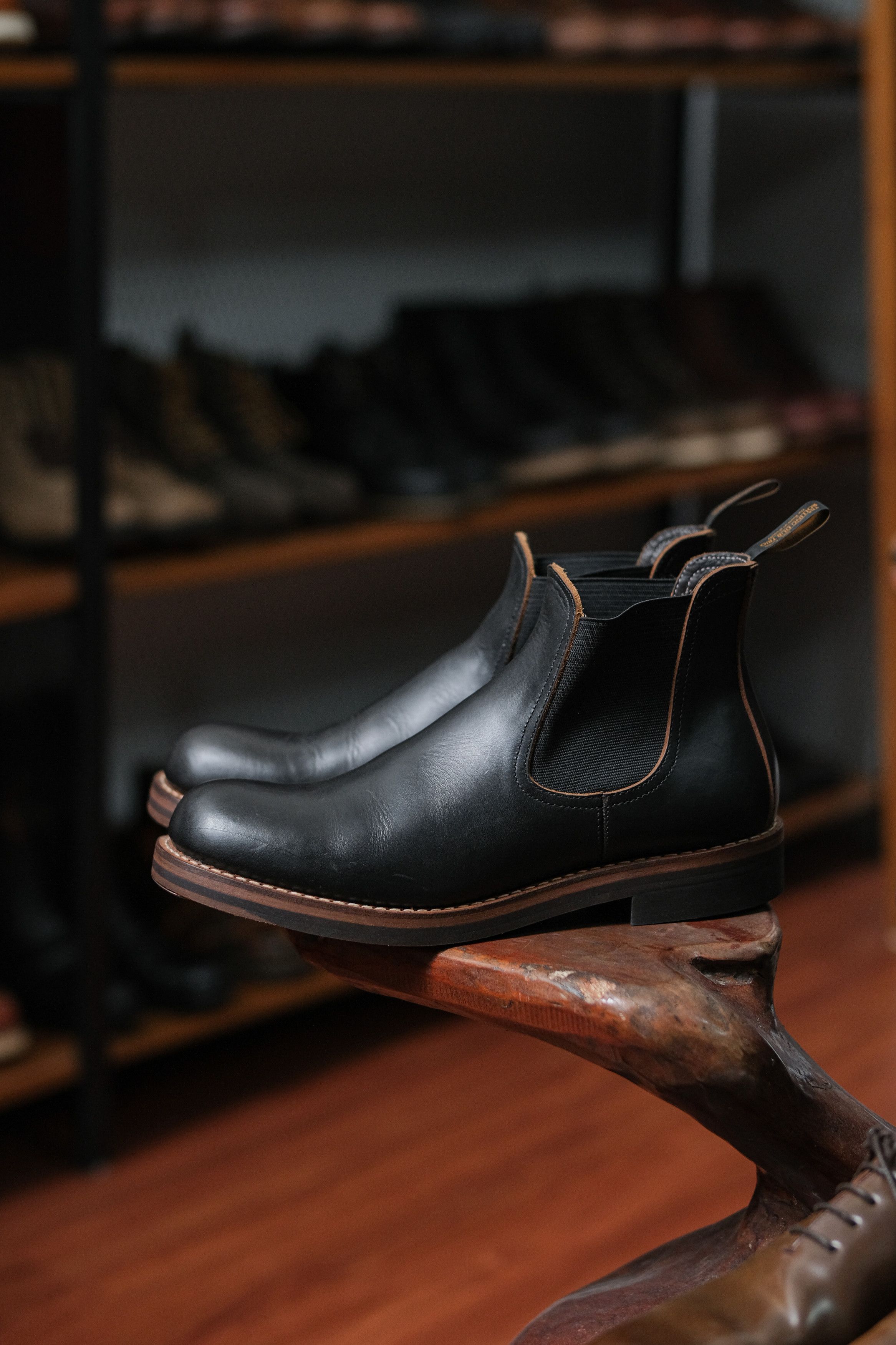 Rolling Dub Trio Rolling Dub Trio Stan Oil Black Chelsea Boots