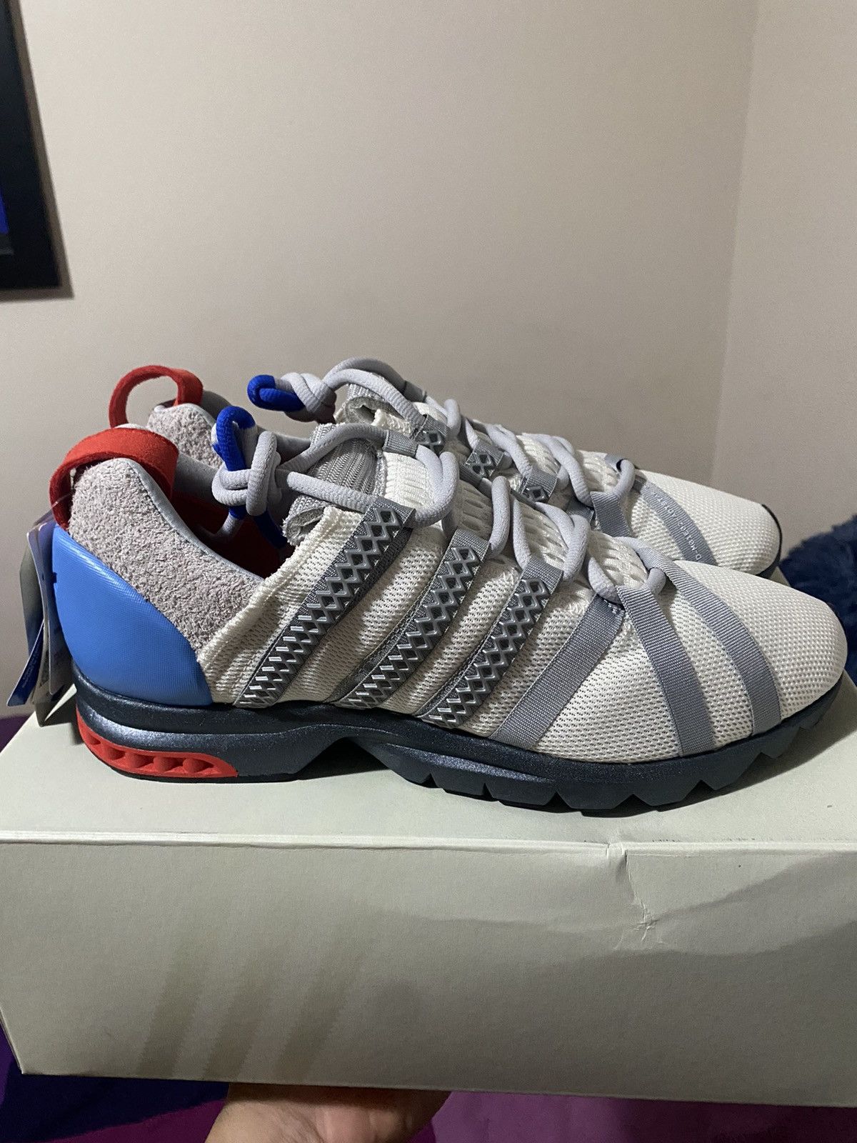 Adidas Adidas adiStar Comp A//D Parallel Dimension Pack 2017 Size US 9.5 / EU 42-43 - 1 Thumbnail