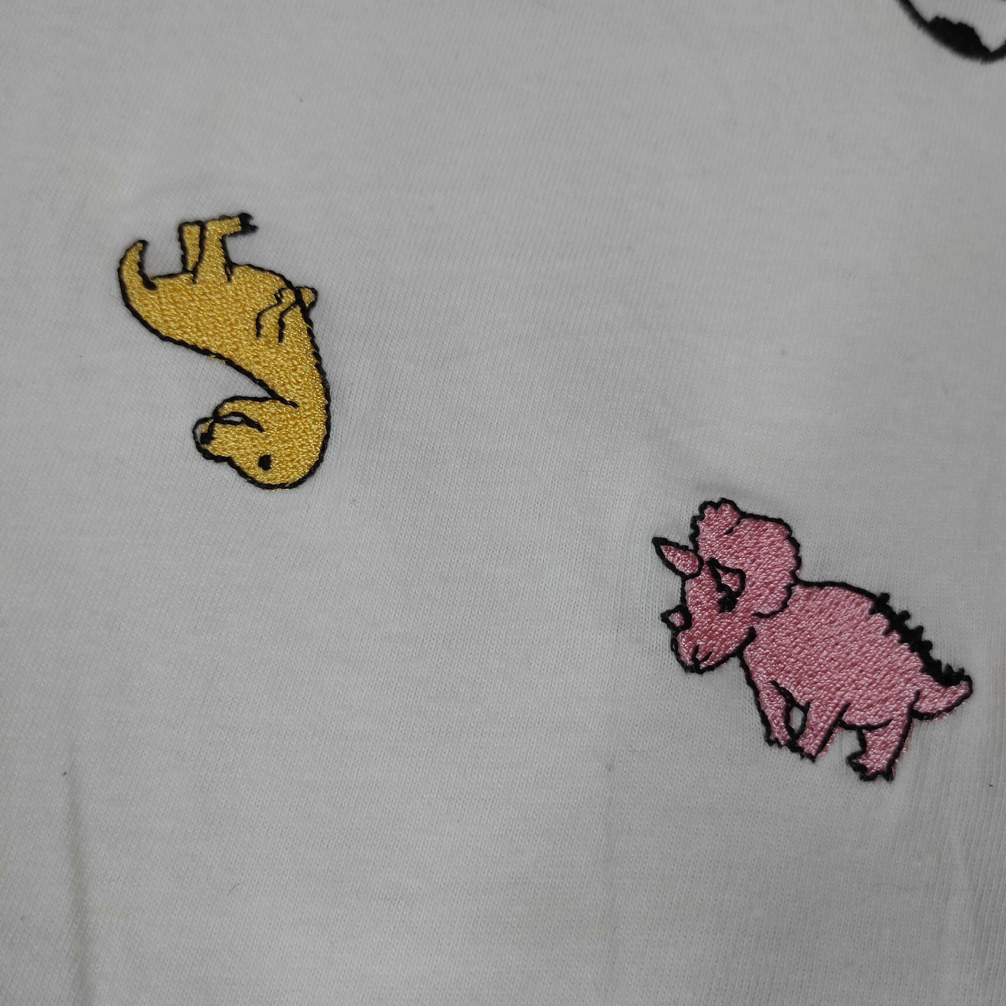 Vintage Vintage AVAIL AVANTGARDE DINOSAUR Embroidery Shirt Size US M / EU 48-50 / 2 - 4 Thumbnail