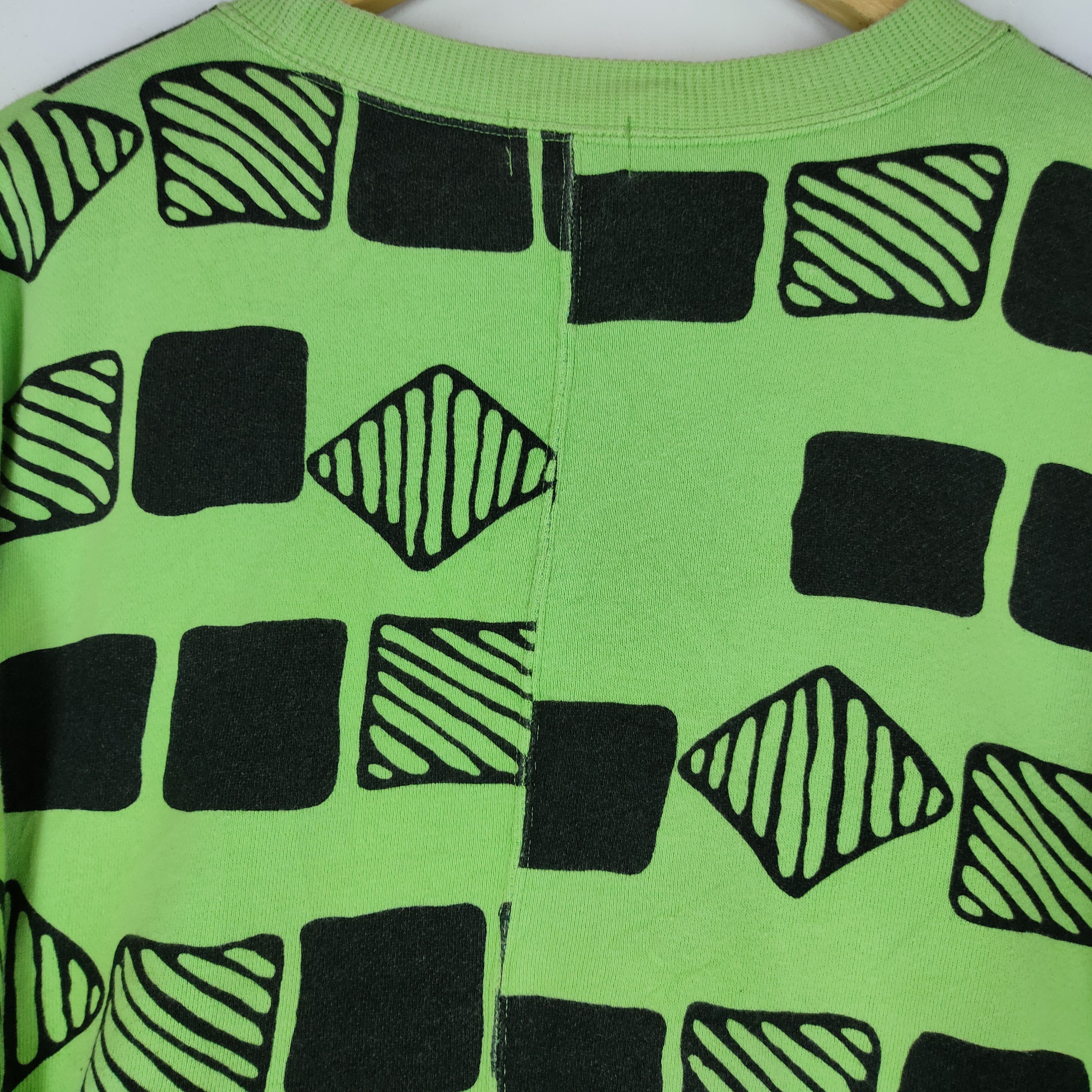 Japanese Brand Vintage THIRD GEAR FULLPRINT Geometry Baggy Sweatshirt Size US M / EU 48-50 / 2 - 9 Thumbnail