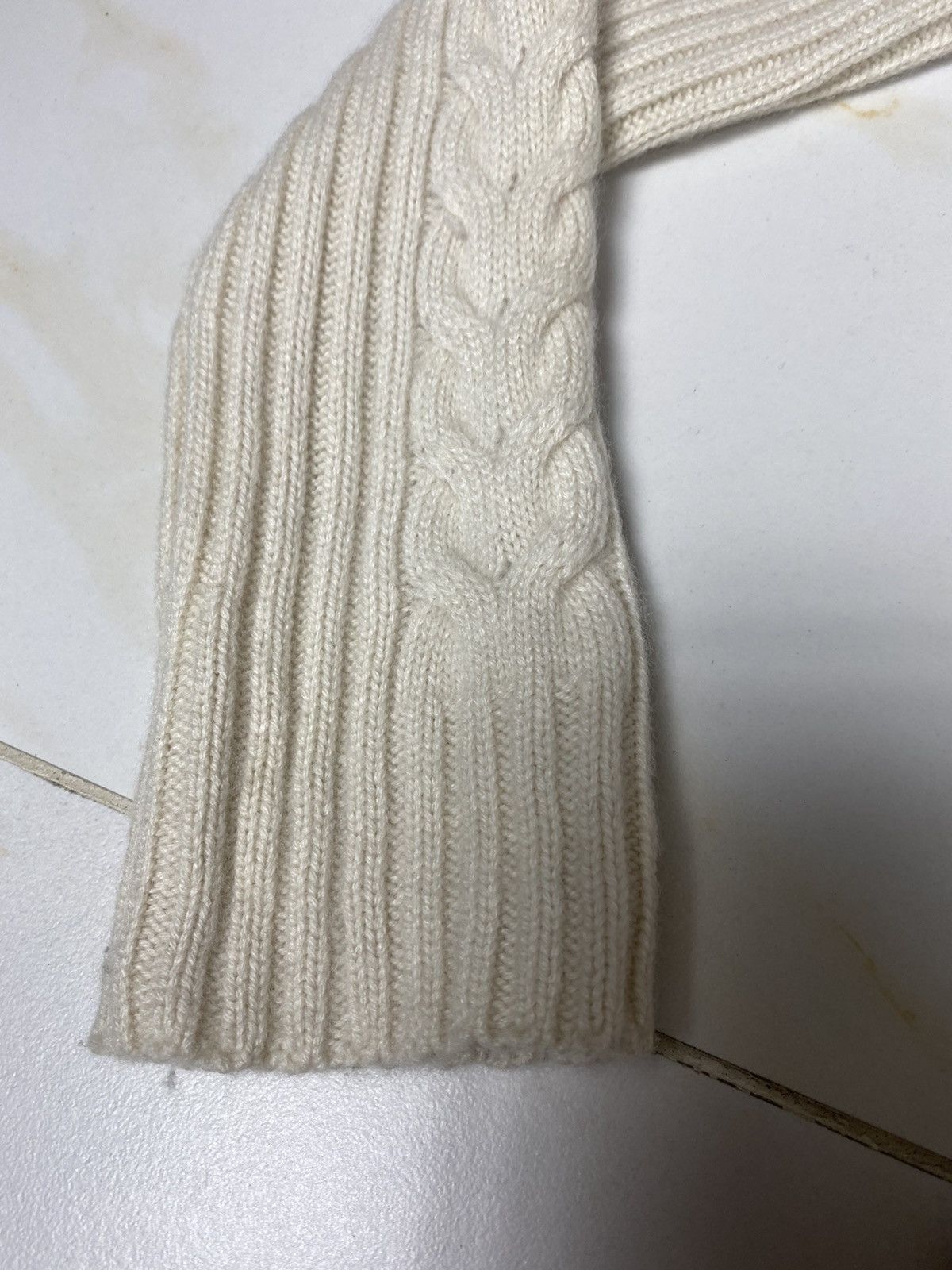 Alexander McQueen Alexander Mcqueen Cashmere cable knit Size US S / EU 44-46 / 1 - 6 Thumbnail