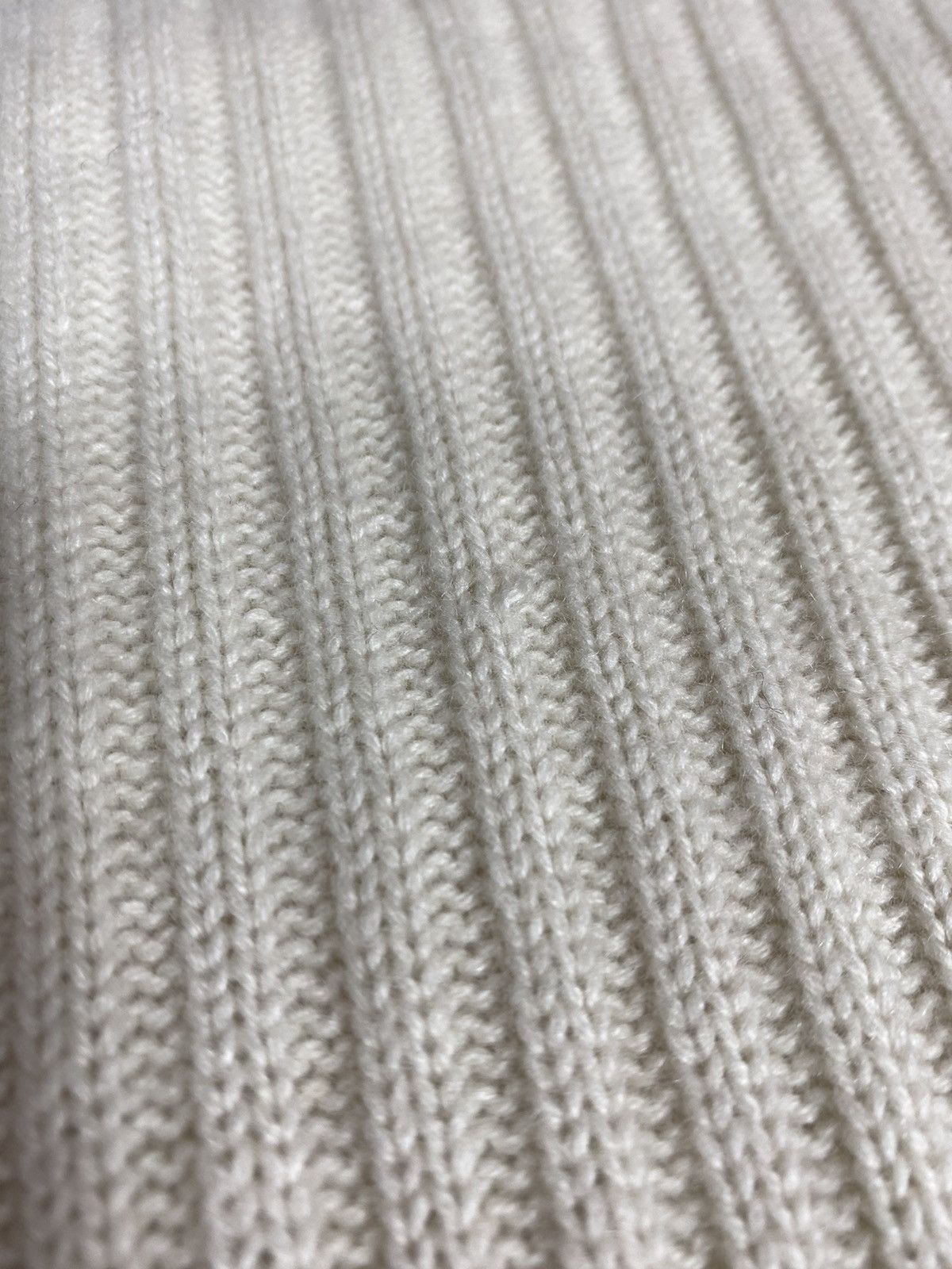 Alexander McQueen Alexander Mcqueen Cashmere cable knit Size US S / EU 44-46 / 1 - 13 Thumbnail