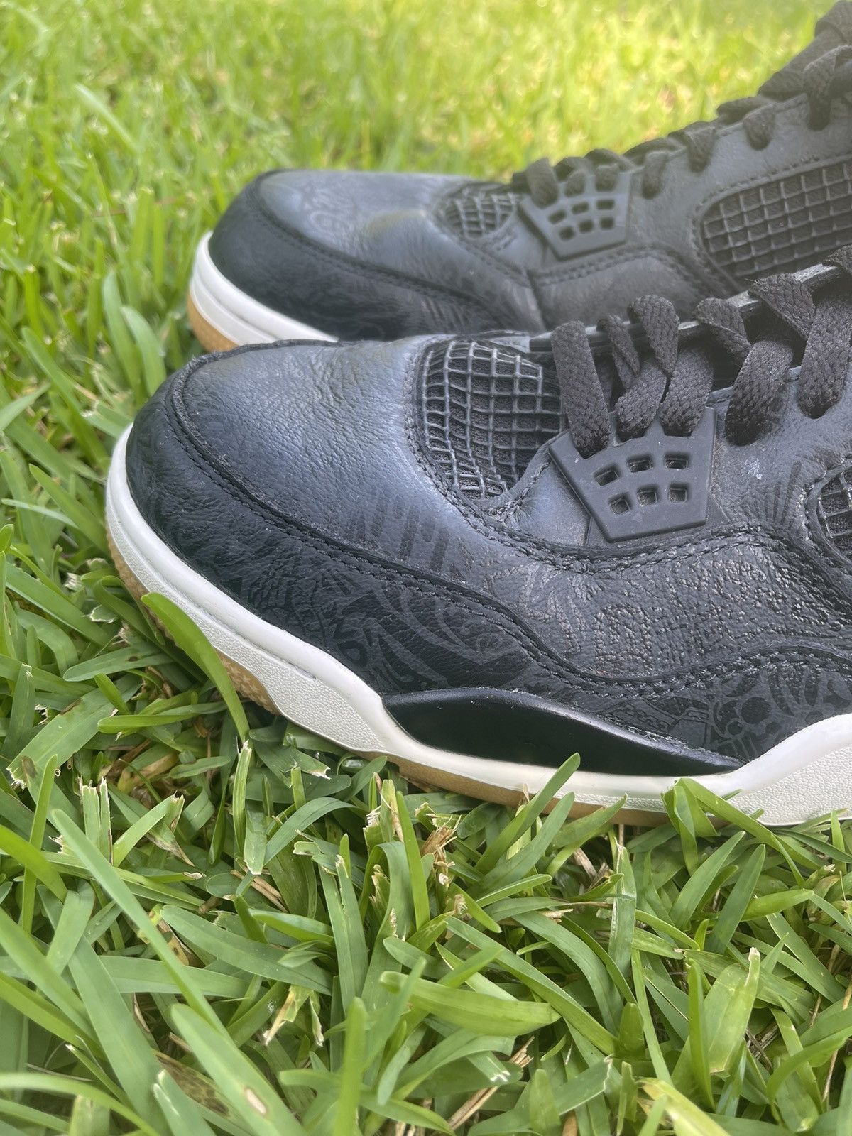 Air Jordan Retro 'Laser Black Gum' (2019)