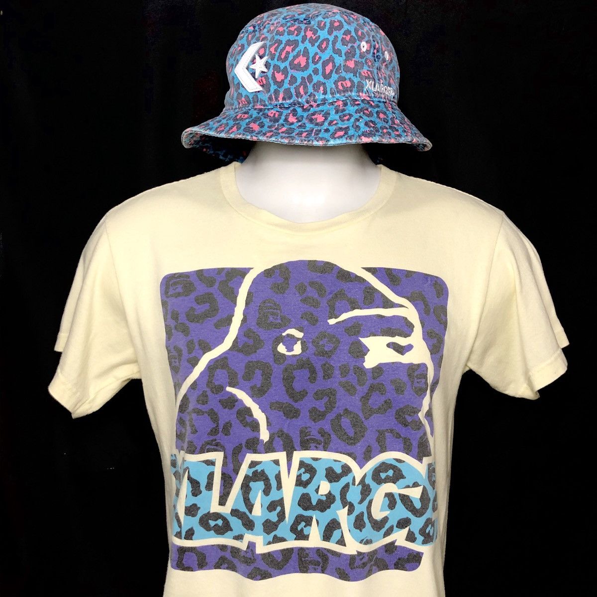 Xlarge big logo tee