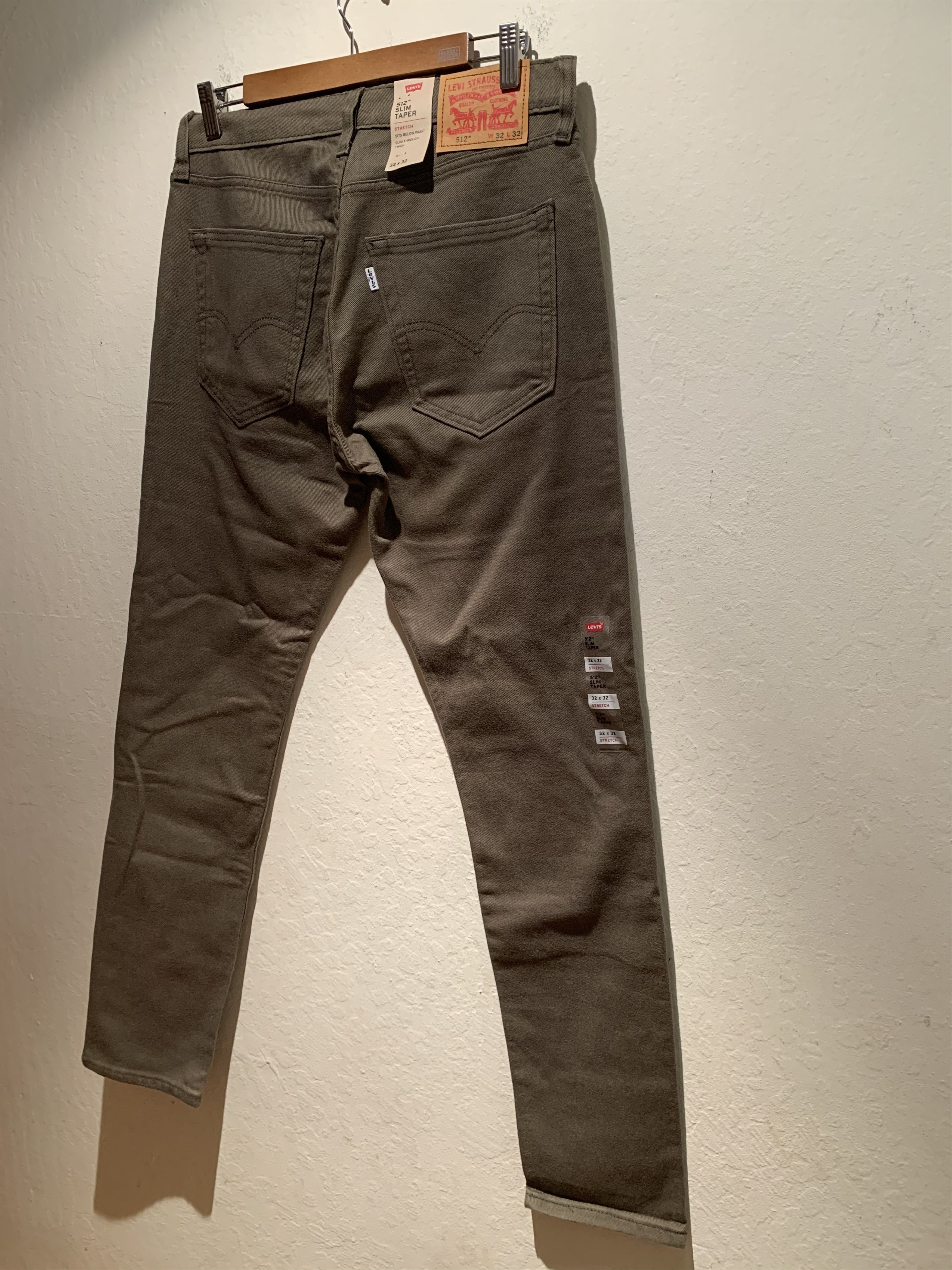 Designer × Levi's × Levi's Vintage Clothing *RARE* New Levi’s 512 Slim Taper White Tab Denim Jeans Size US 32 / EU 48 - 3 Thumbnail