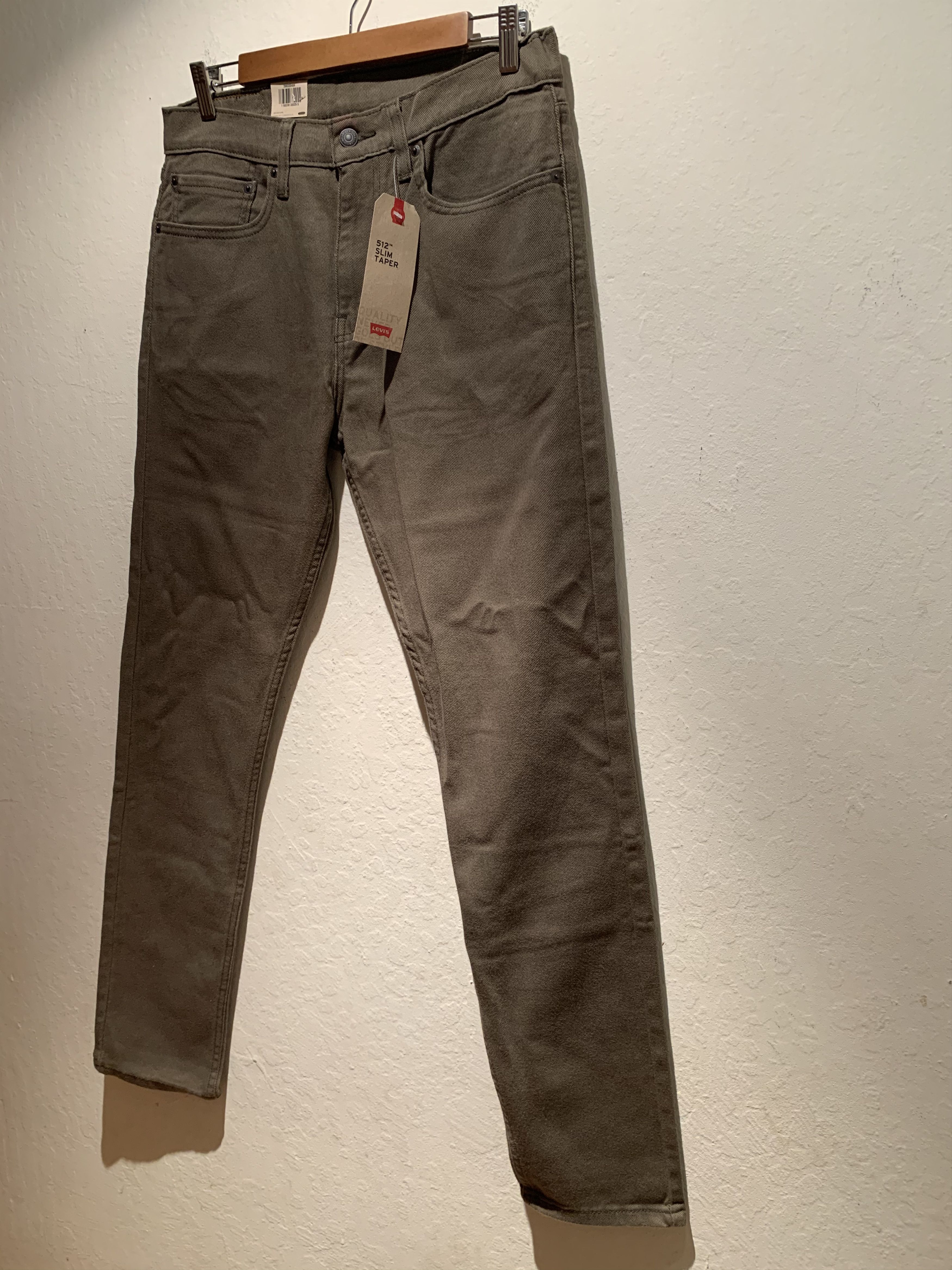 Designer × Levi's × Levi's Vintage Clothing *RARE* New Levi’s 512 Slim Taper White Tab Denim Jeans Size US 32 / EU 48 - 1 Thumbnail