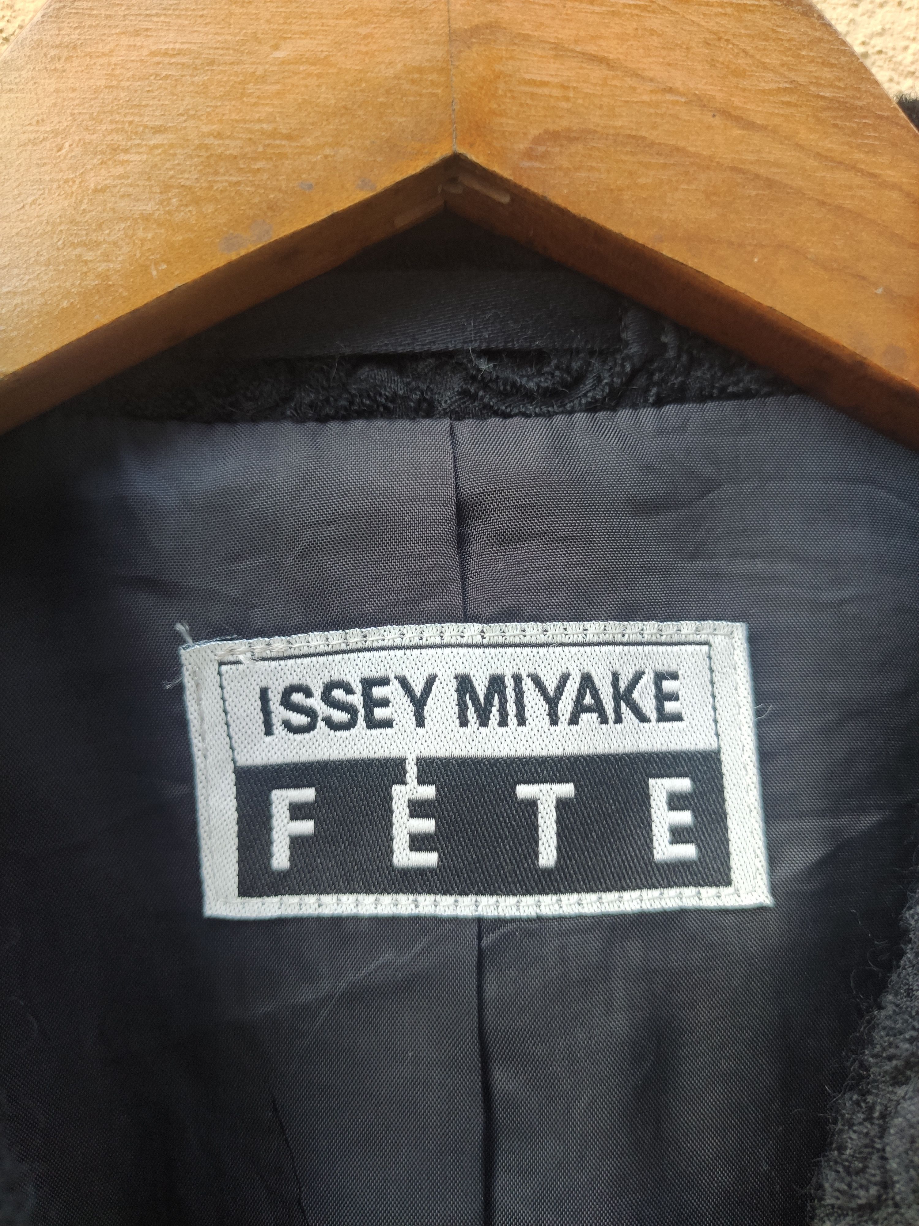 Issey Miyake Issey Miyake FETE Cardigan Jacket woman Size US S / EU 44-46 / 1 - 8 Thumbnail