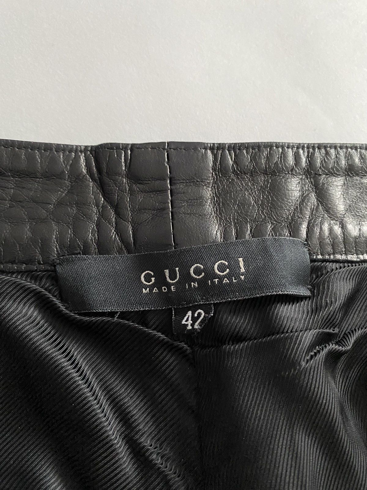 Gucci Gucci by Tom Ford Straight Black Leather Pants Size US 29 - 8 Thumbnail
