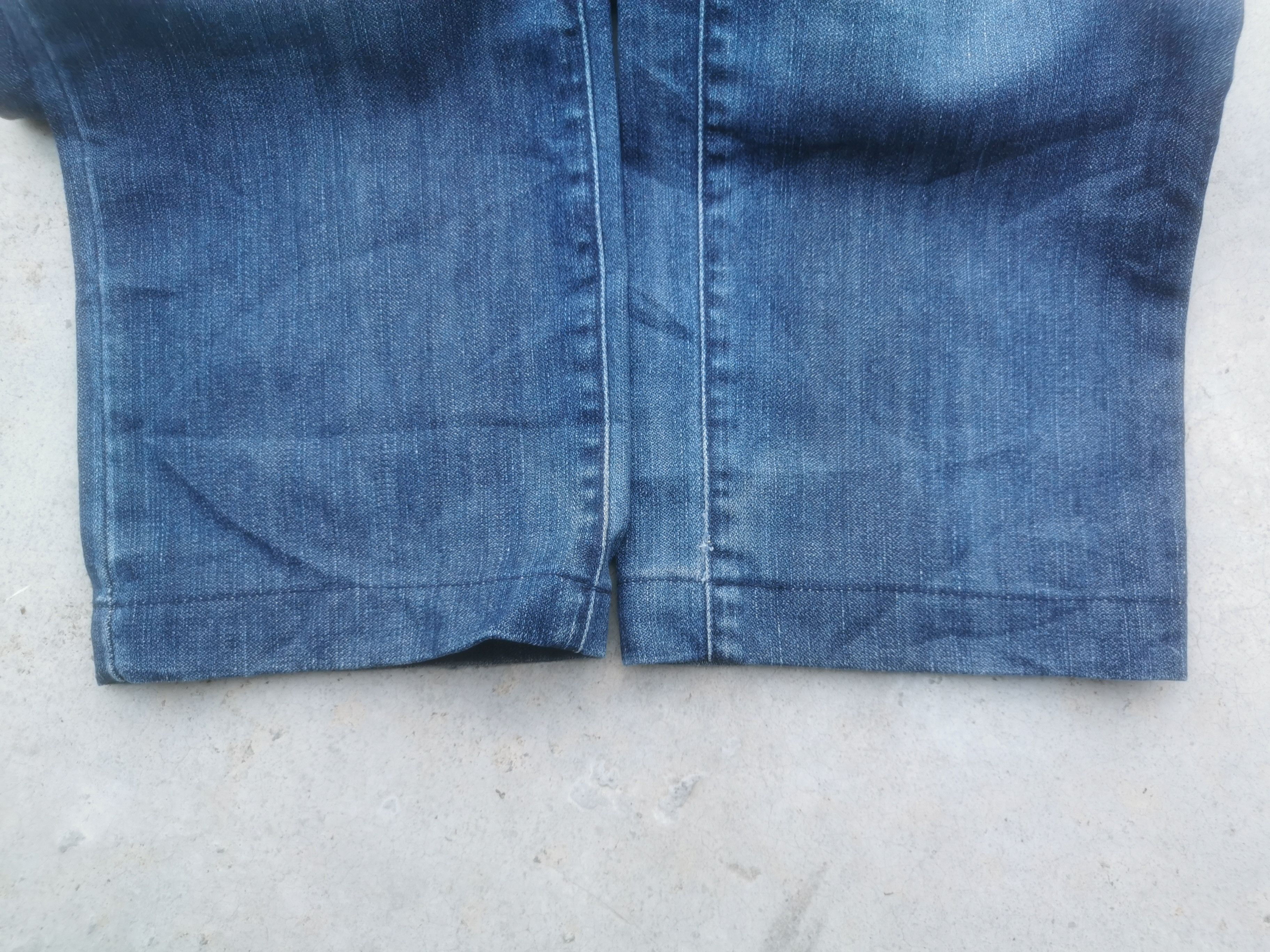Designer × Dolce & Gabbana Dolce & Gabbana Distressed Denim Jean Size 33 Size US 33 - 15 Thumbnail